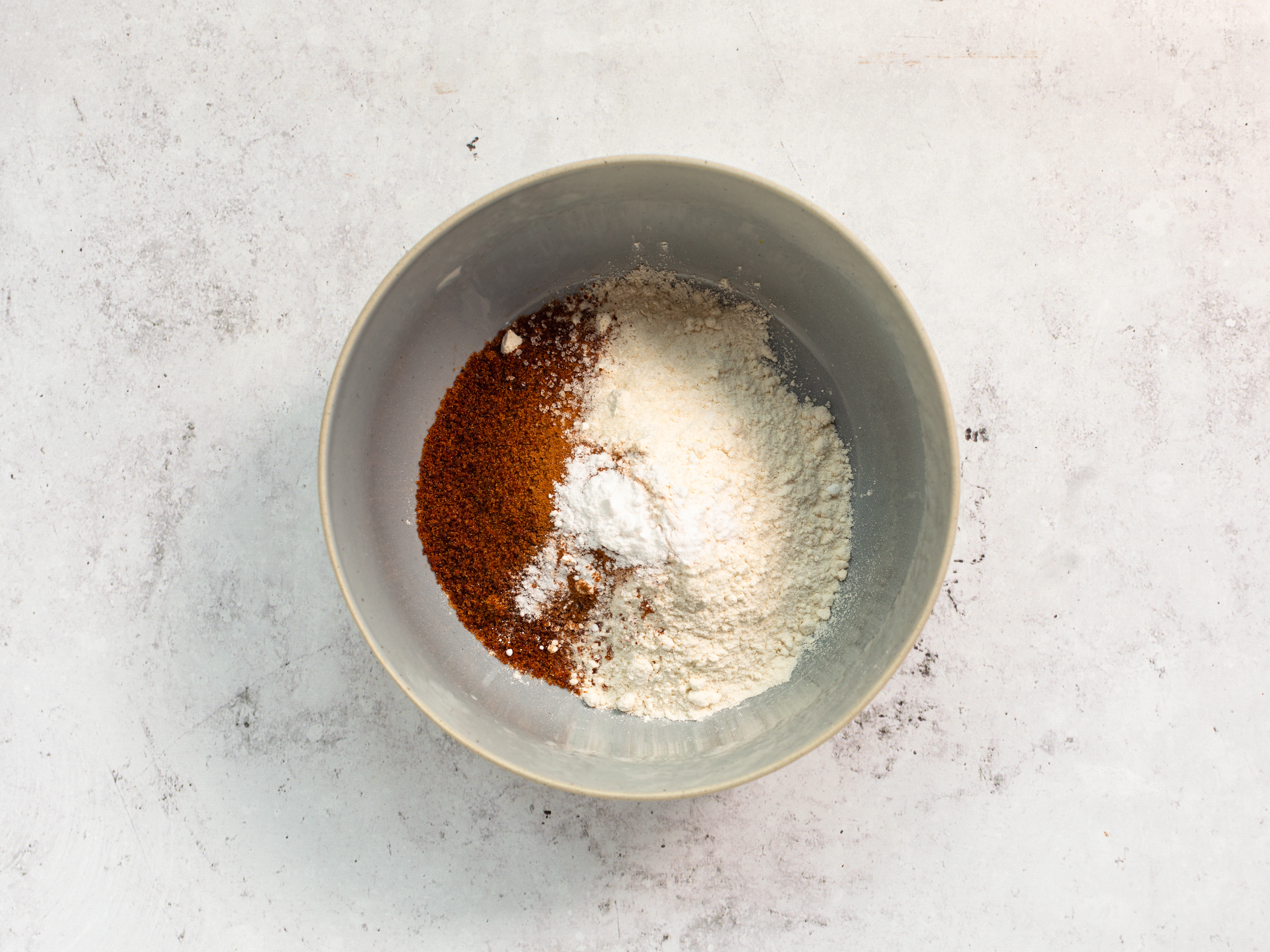 Schritt 2: Teig für Apfel-Streusel Muffins zubereiten  