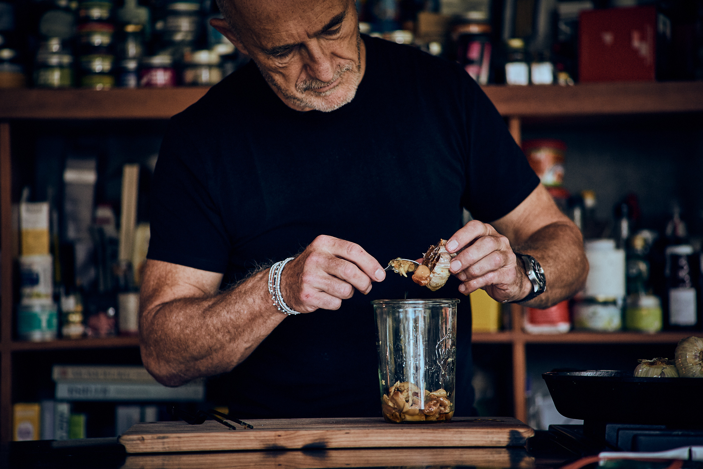 Schritt 2:  Öl absieben 