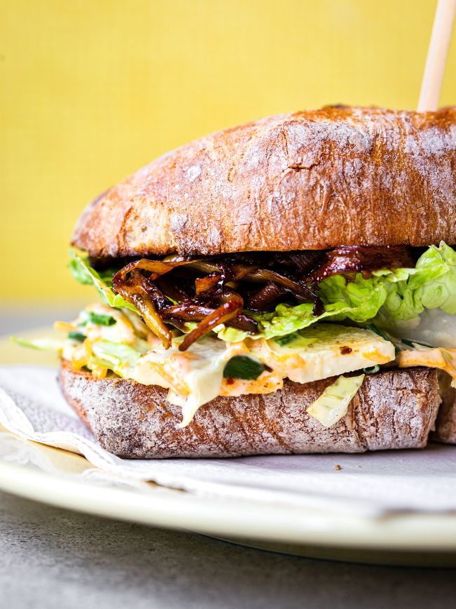 Pulled-Bananenschalen-Sandwich Rezept Pulled-Bananenschalen-Sandwich Rezept