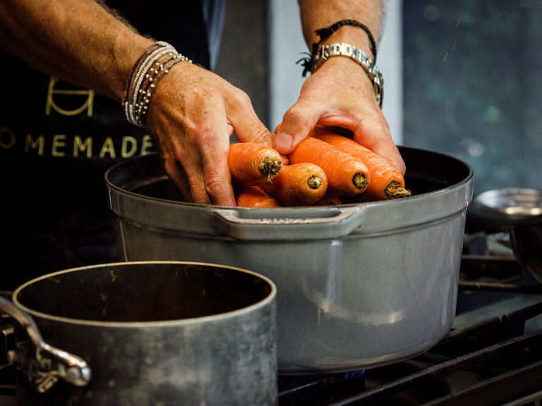 Schritt 3: Karotten vorbereiten