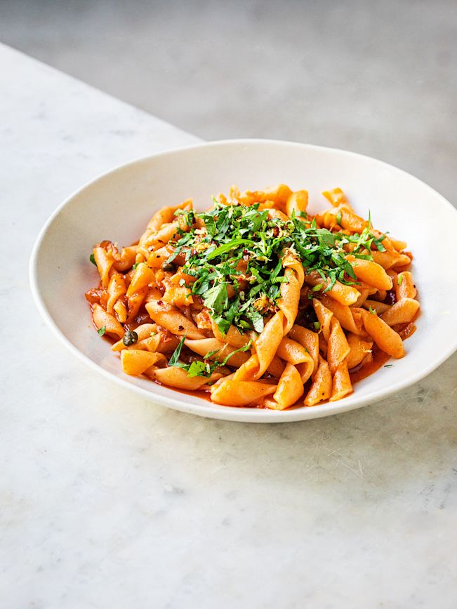 230726 Pasta mit karamellisierten Schalotten 3x4 gallery pic1 230726 Pasta mit karamellisierten Schalotten 3x4 gallery pic1