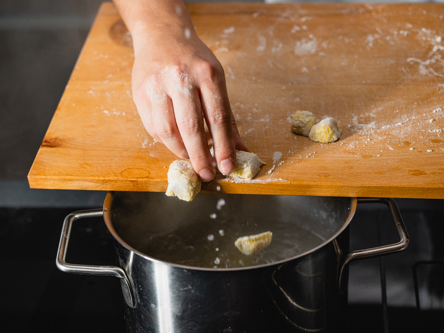 Schritt 2: Polenta Gnocchi formen und kochen