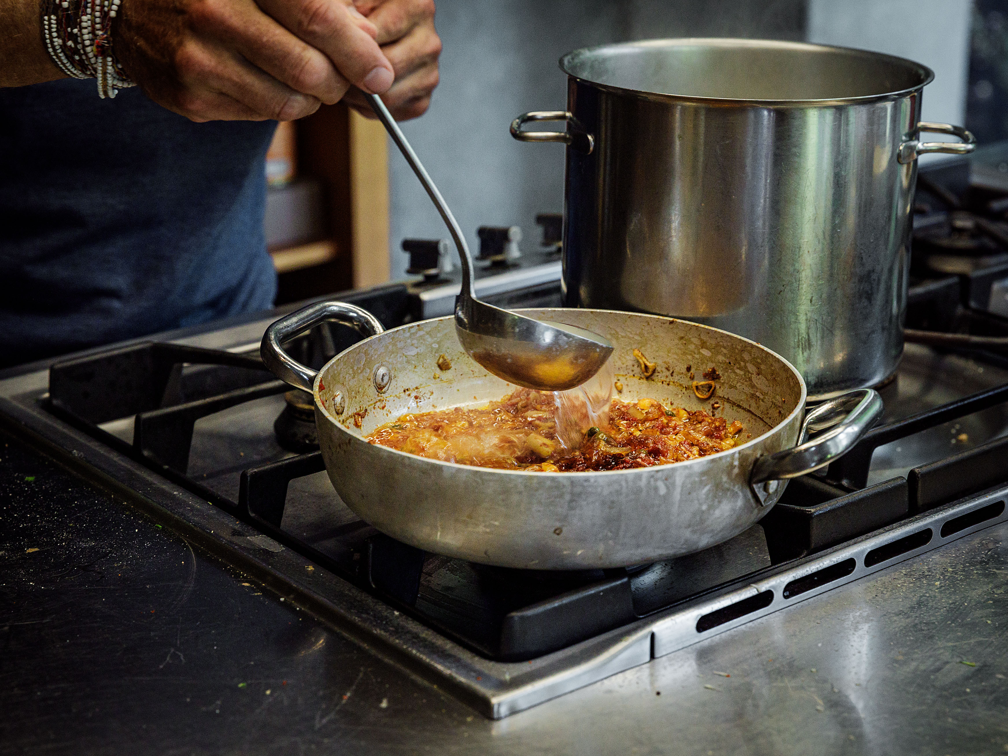 Schritt 2: Sugo fertig zubereiten