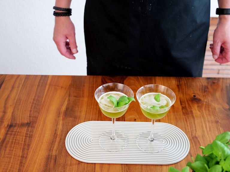 6. Garnieren & servieren 6. Garnieren & servieren