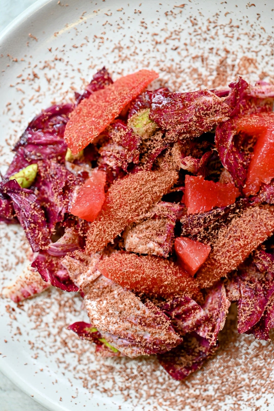 Radiccio Salat mit Grapefruits und Schokolade Rezept