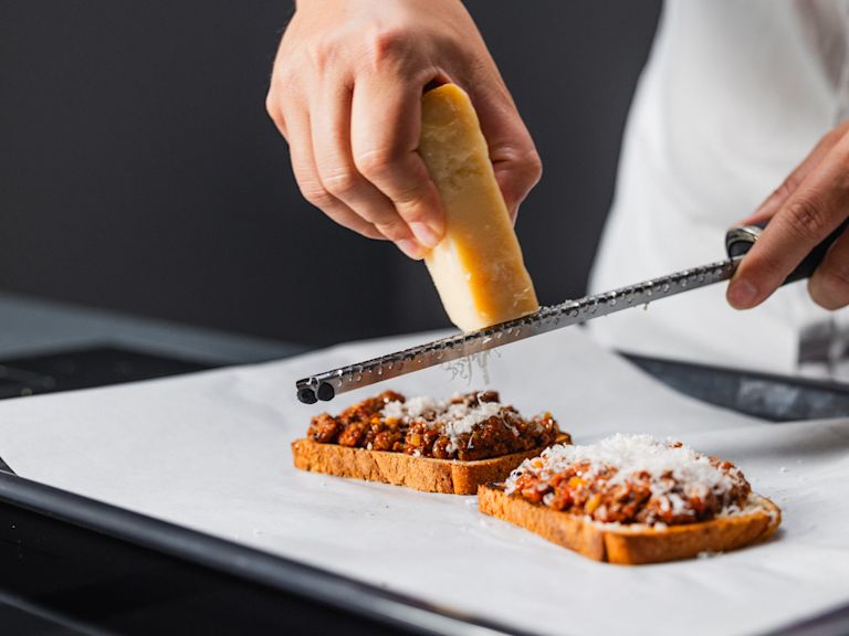 Schritt 4: Toast anrichten Schritt 4: Toast anrichten