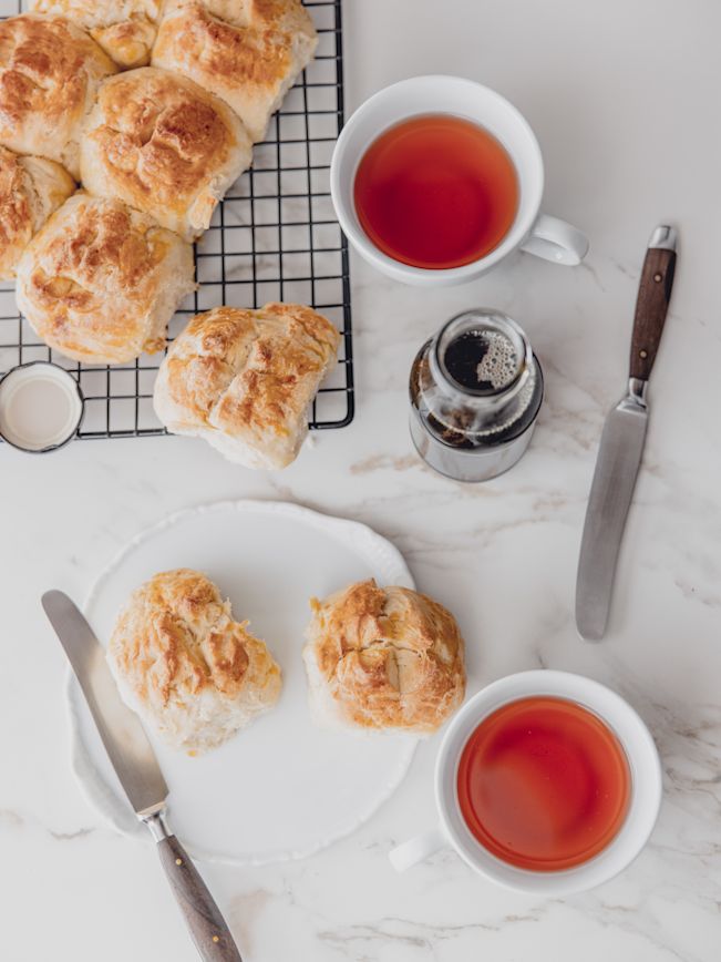 Hot cross buns mit Ahornsirup Rezept Hot cross buns mit Ahornsirup Rezept