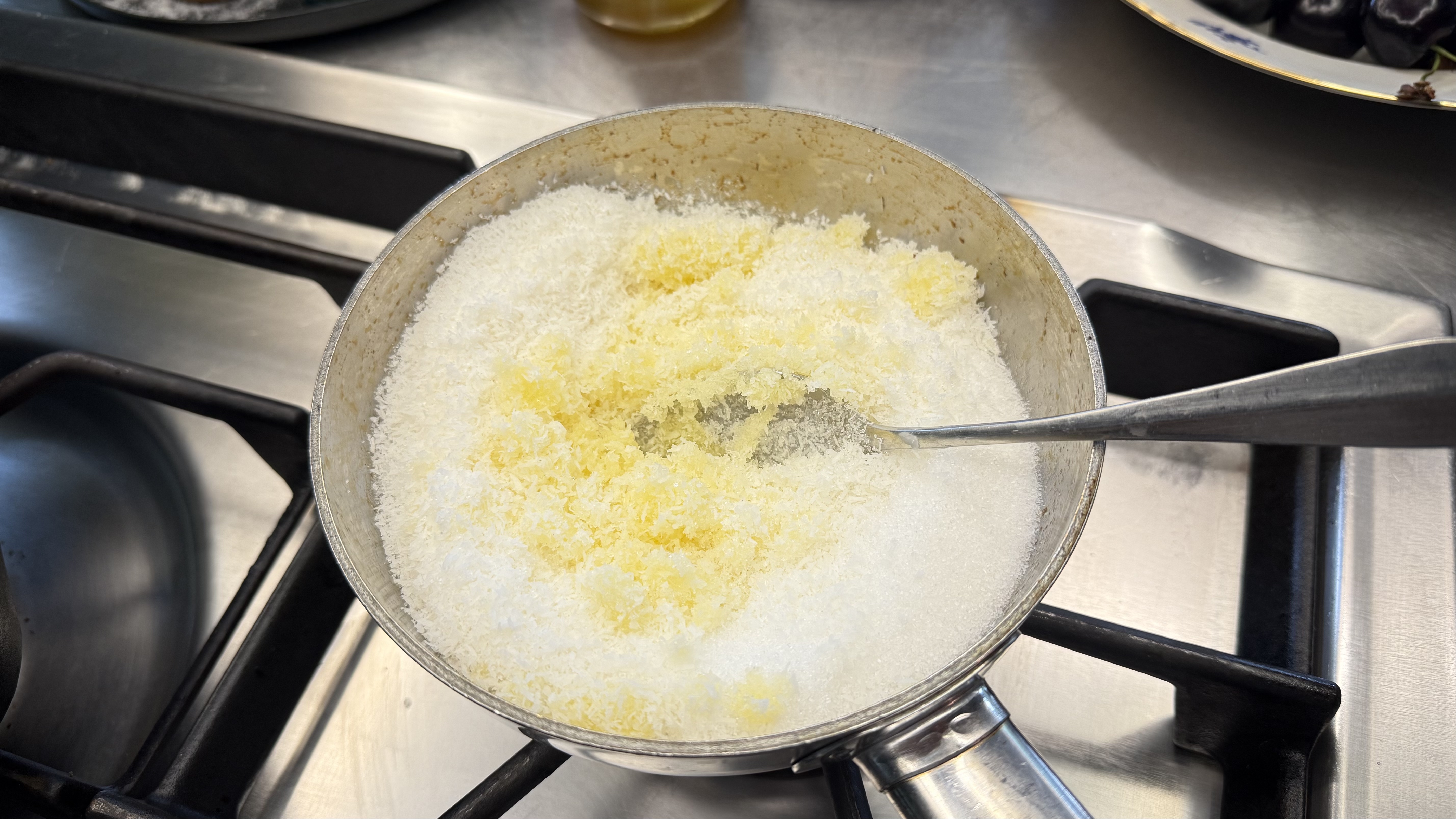 Schritt 2: Zubereitung von Johannisbeer-Kokos Kuchen 