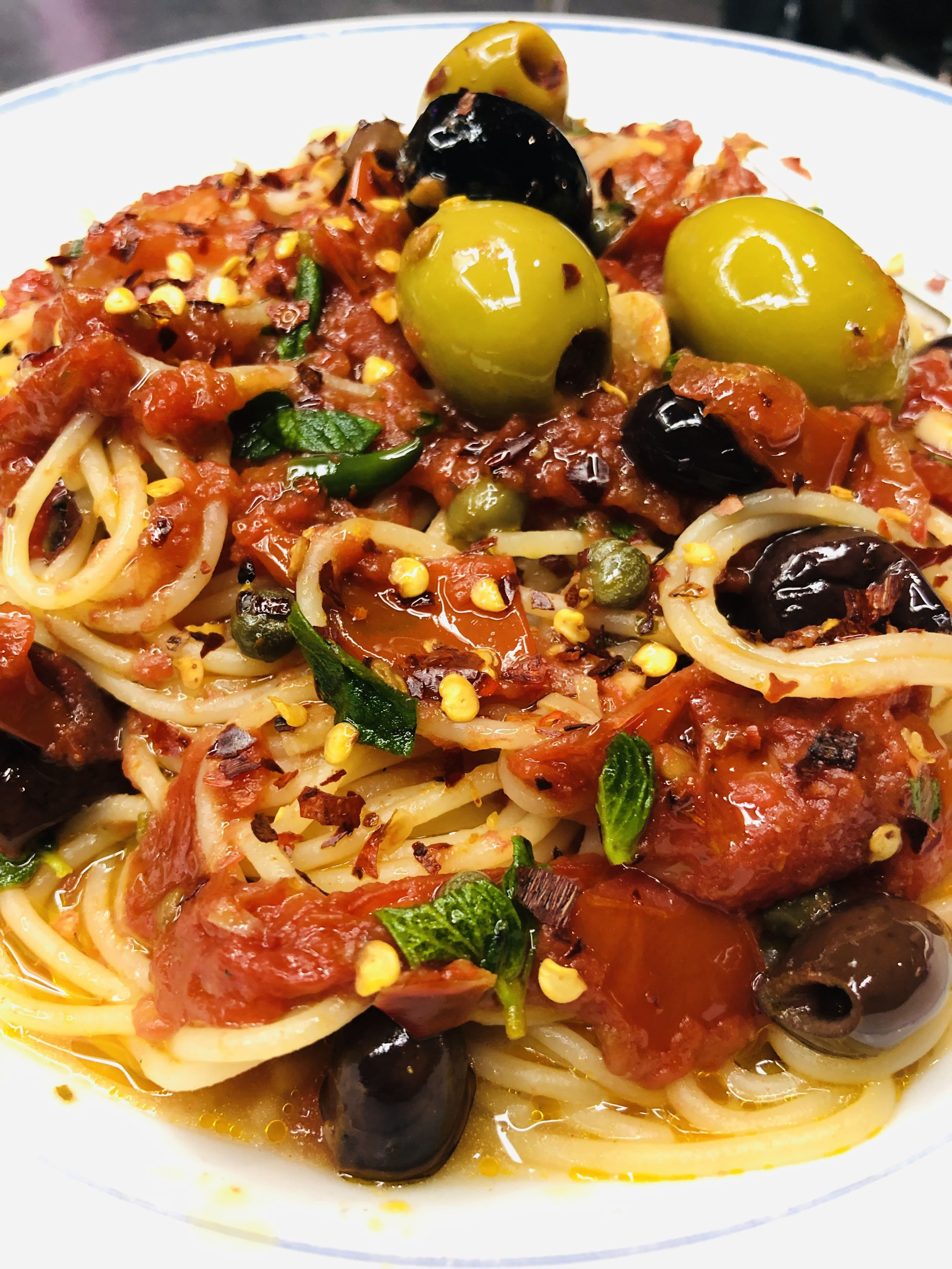 Spaghetti alla Strombolana Rezept