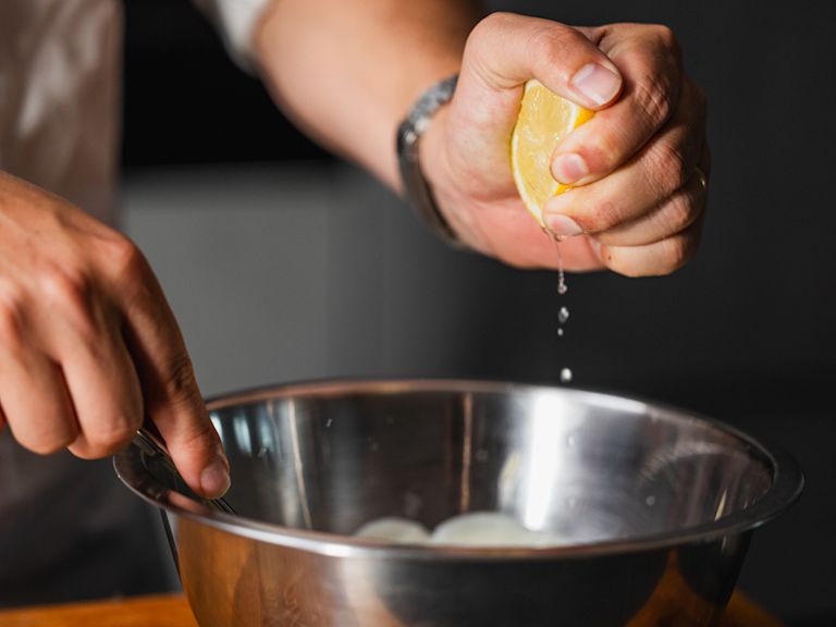 Schritt 3: Meerrettichschaum zubereiten Schritt 3: Meerrettichschaum zubereiten