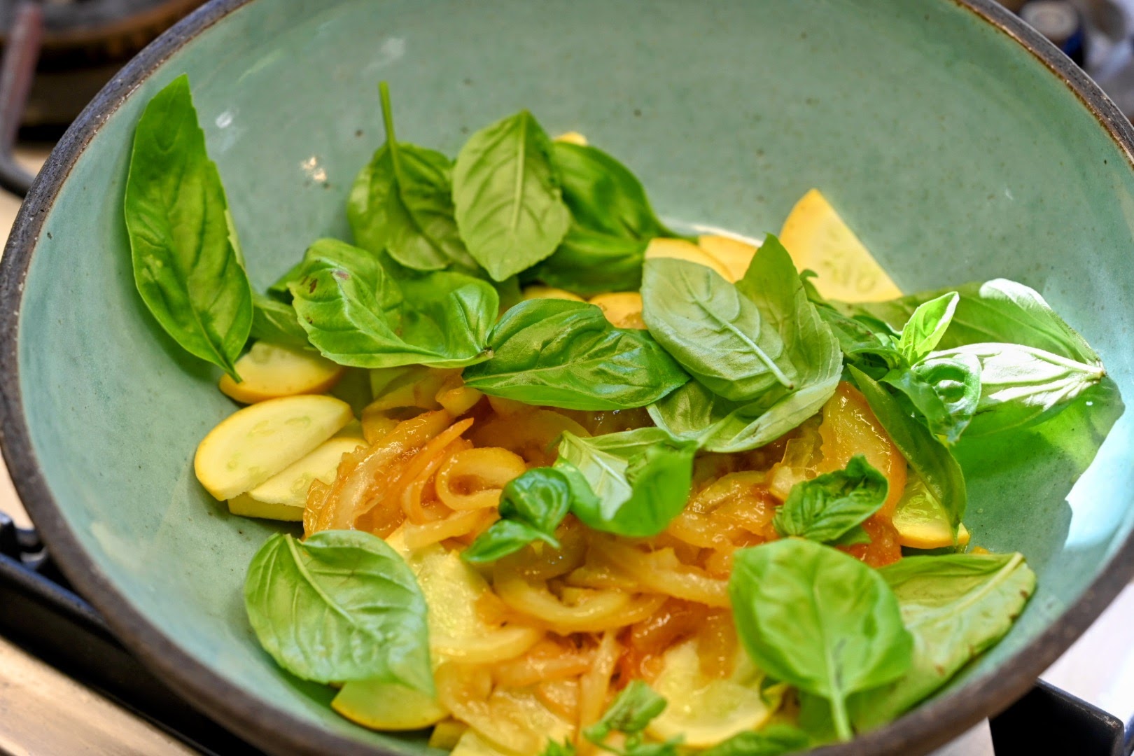Schritt 2: Pasta Salat mit Zucchini und Zitrone zubereiten