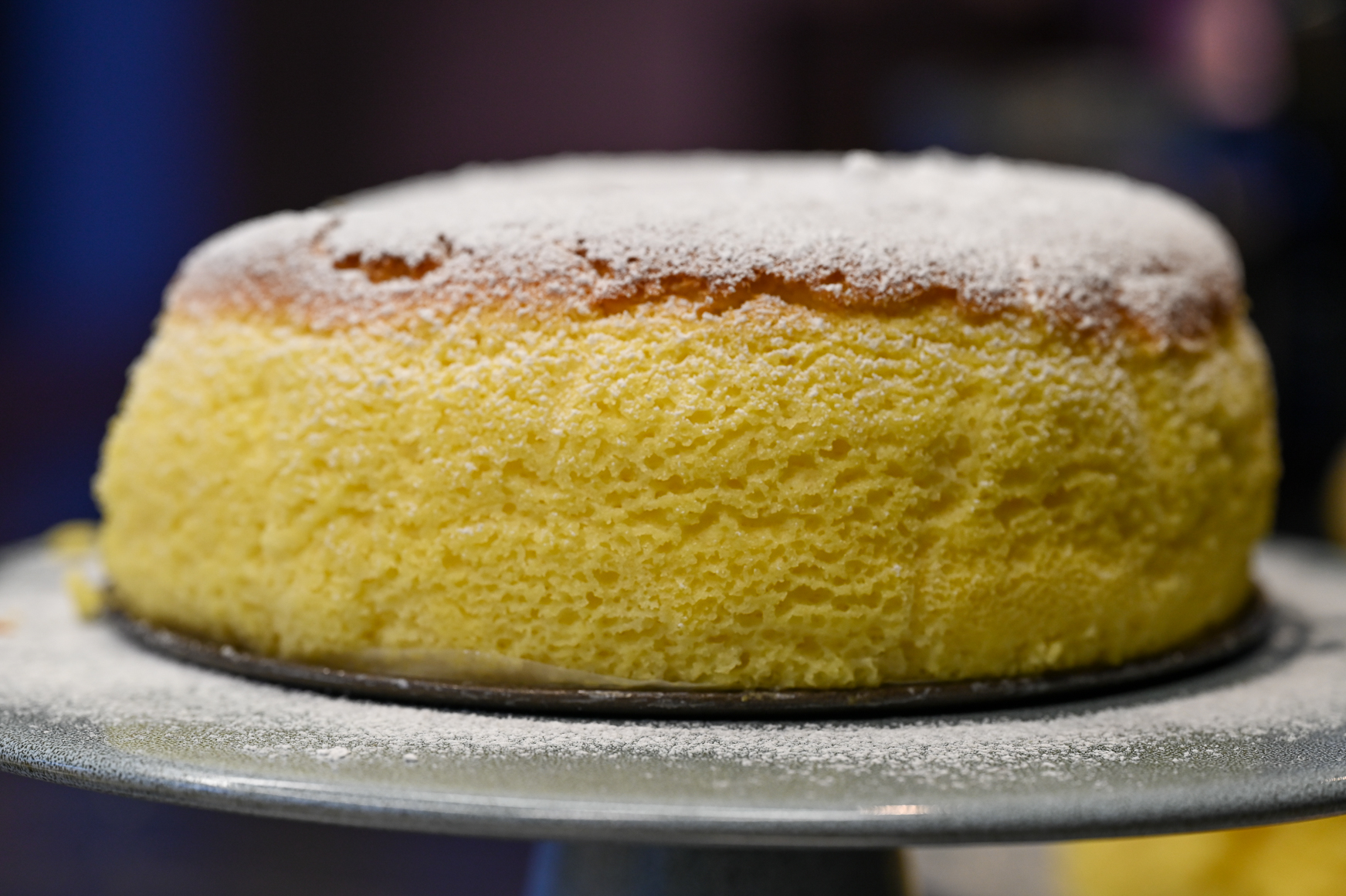 Schritt 3: Cakeform für Japanischen Cheesecake vorbereiten, befüllen