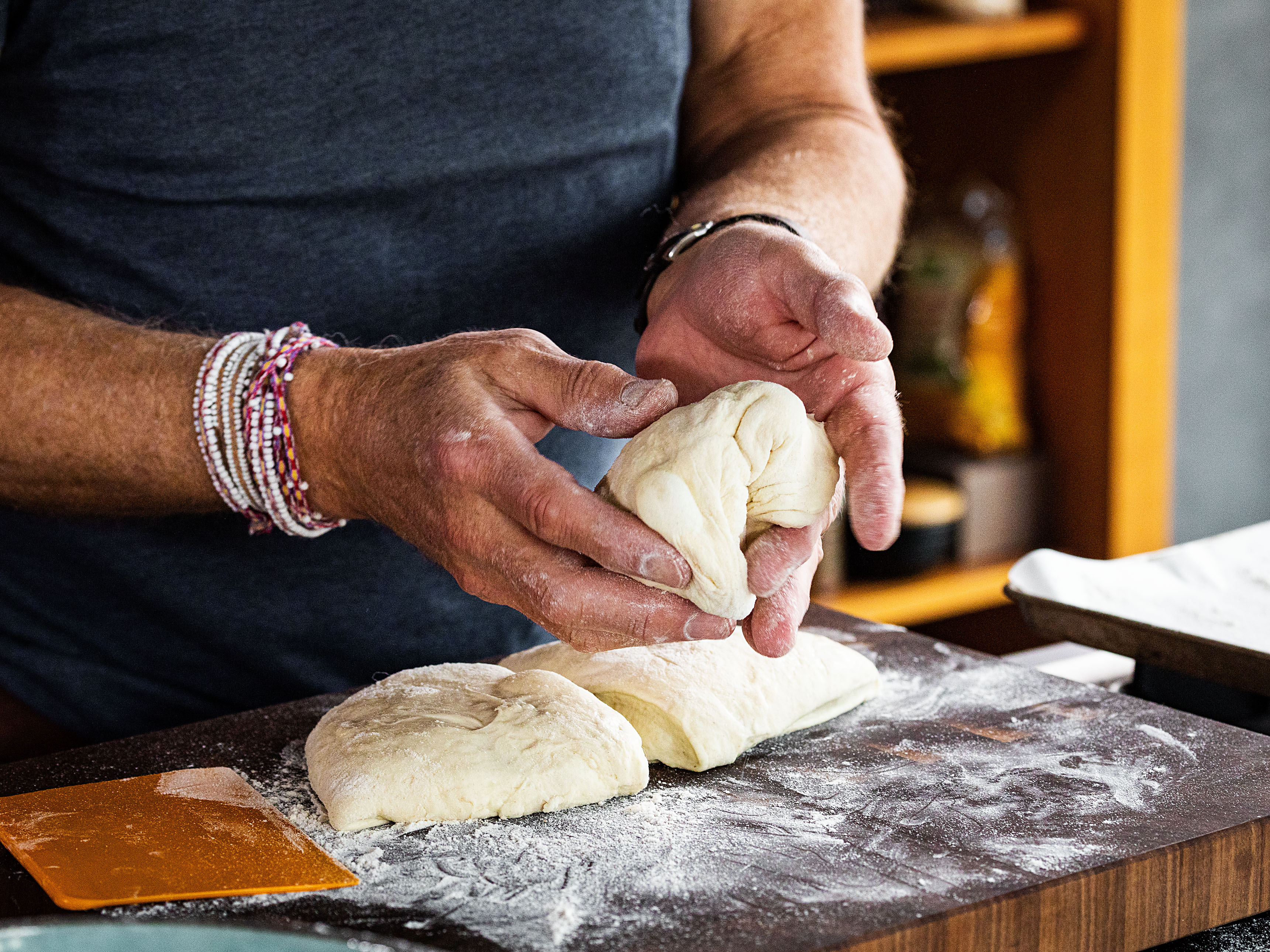 Schritt 1: Back- oder Pizzaofen vorheizen