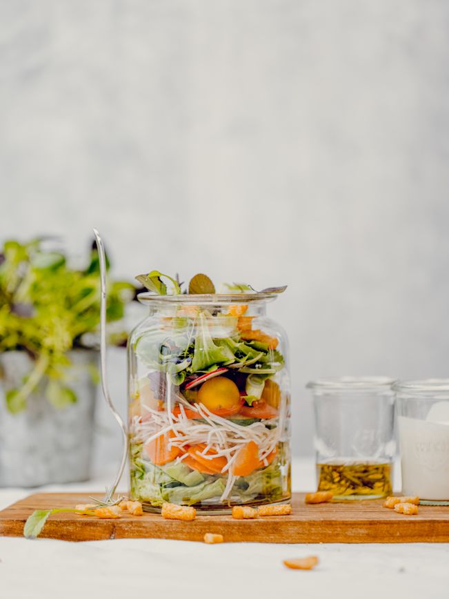 Geschichteter Gemüsesalat Rezept Geschichteter Gemüsesalat Rezept