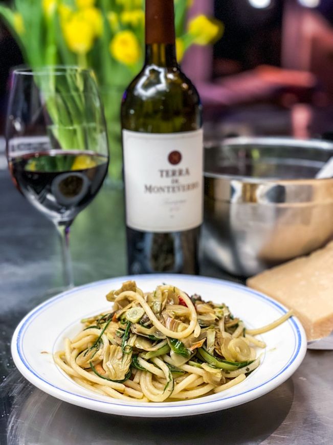 Spaghetti mit Artischocken, Puntarella, Zitrone und Barba di Frate Rezept Spaghetti mit Artischocken, Puntarella, Zitrone und Barba di Frate Rezept