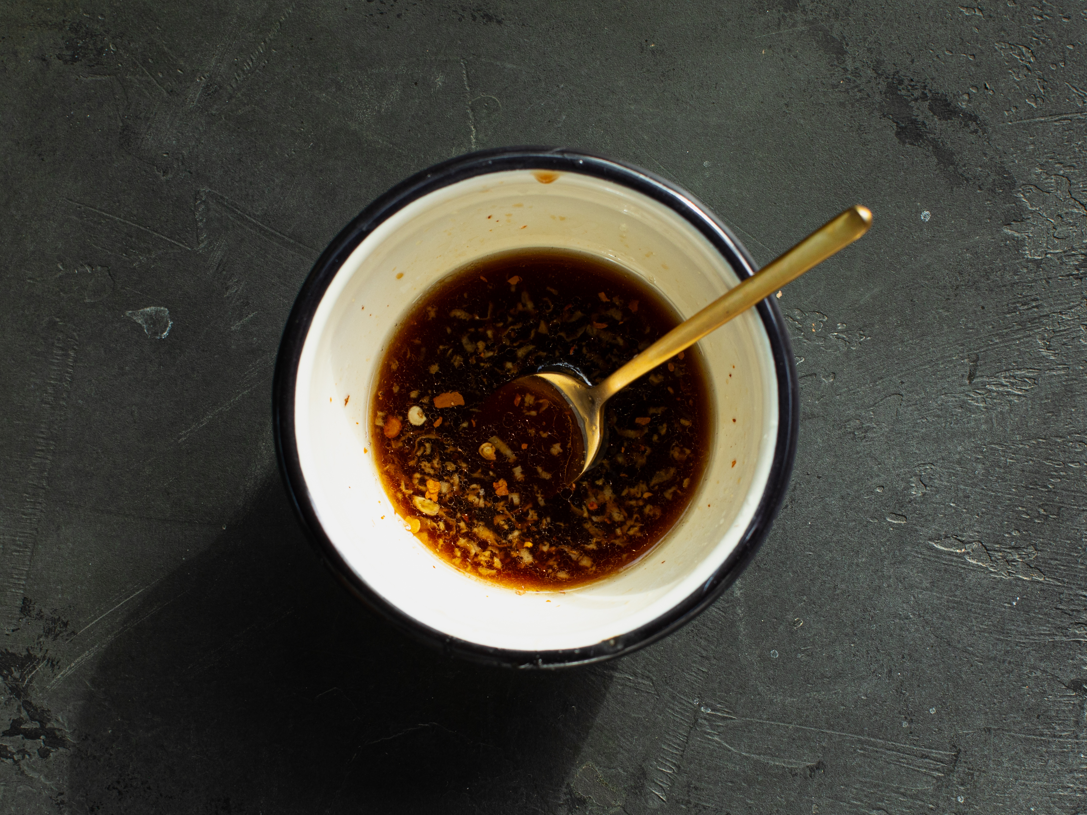 Schritt 4: Dressing für Reis Salat mit Mango zubereiten 