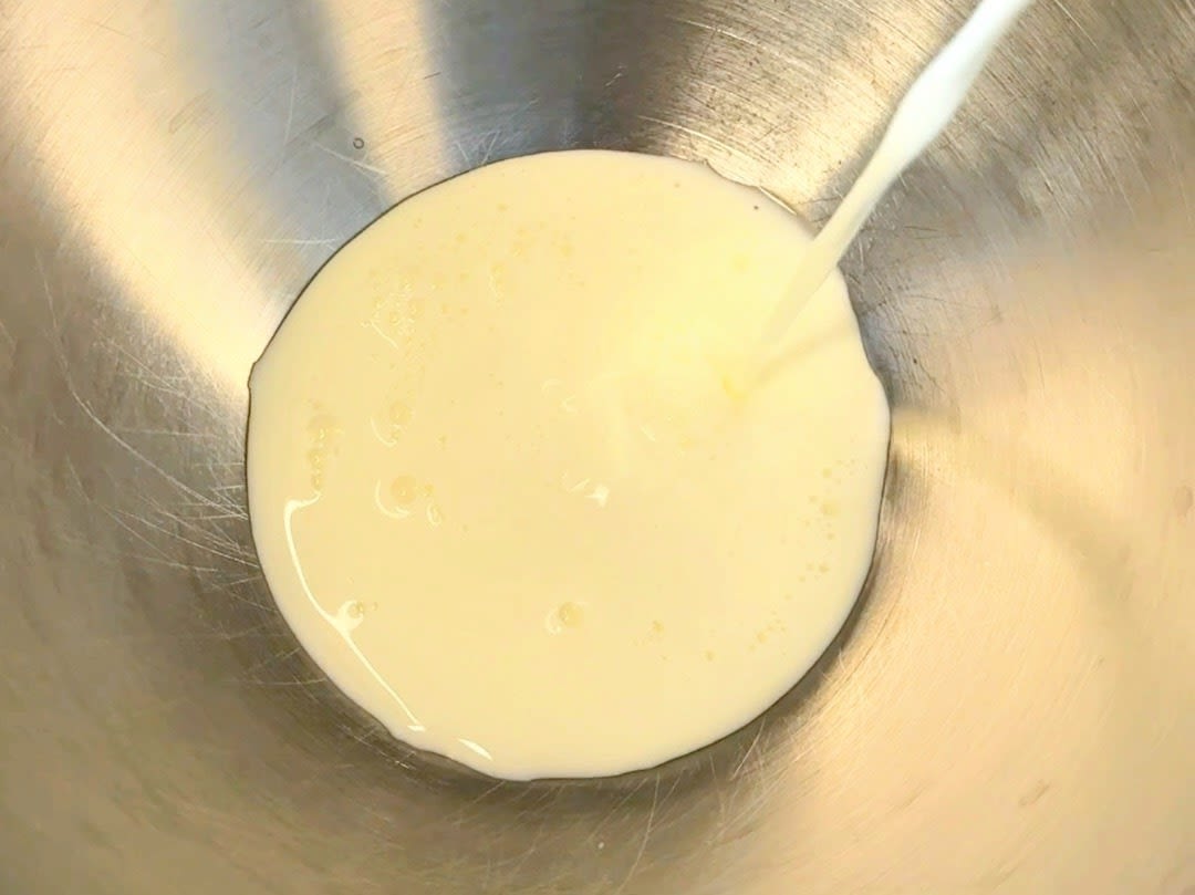 Schritt 1: Teig für Finnische Ohrfeigen vorbereiten 