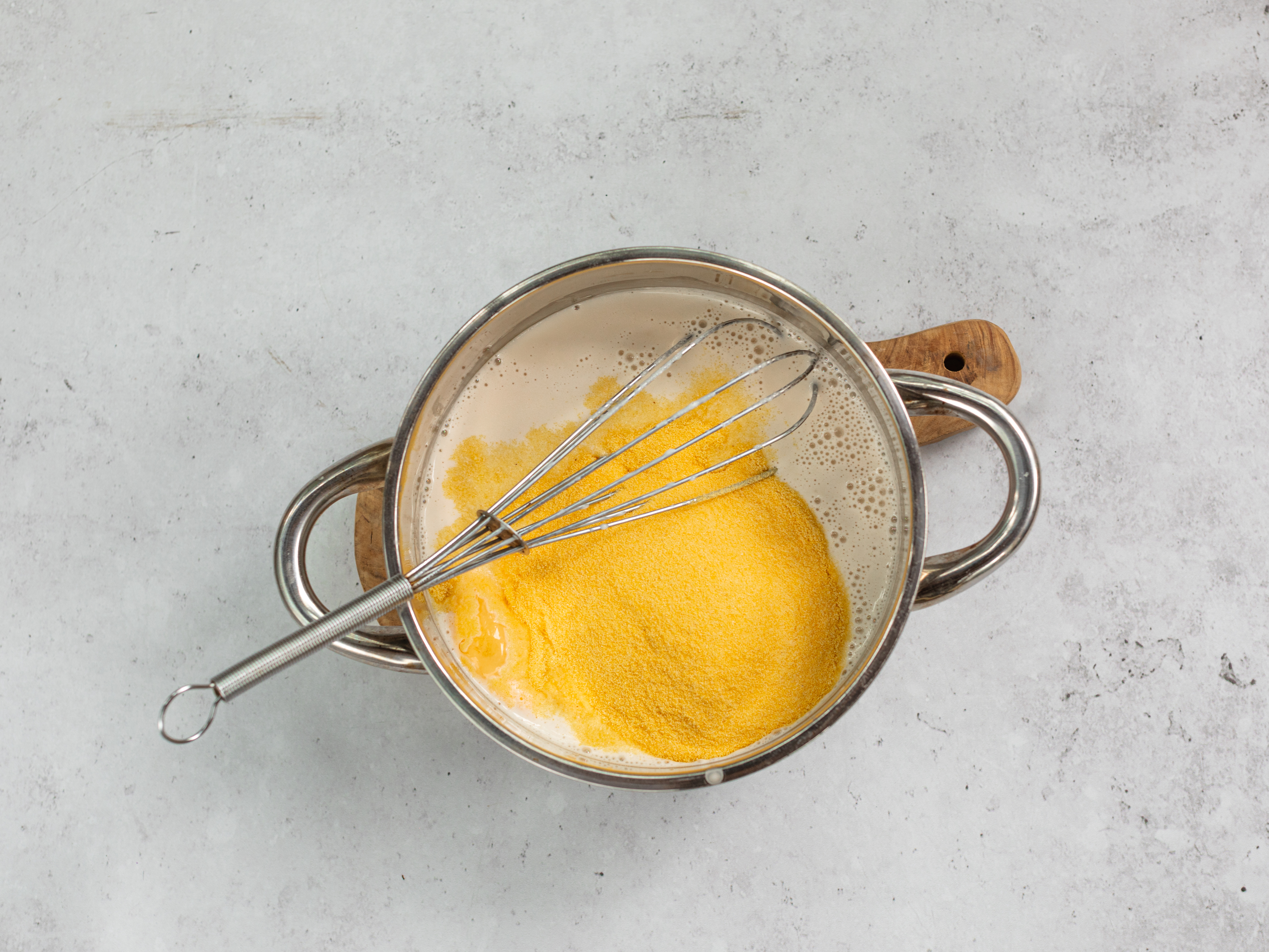 Schritt 1: Polenta für Süssen Polenta-Kokos Pudding zubereiten 