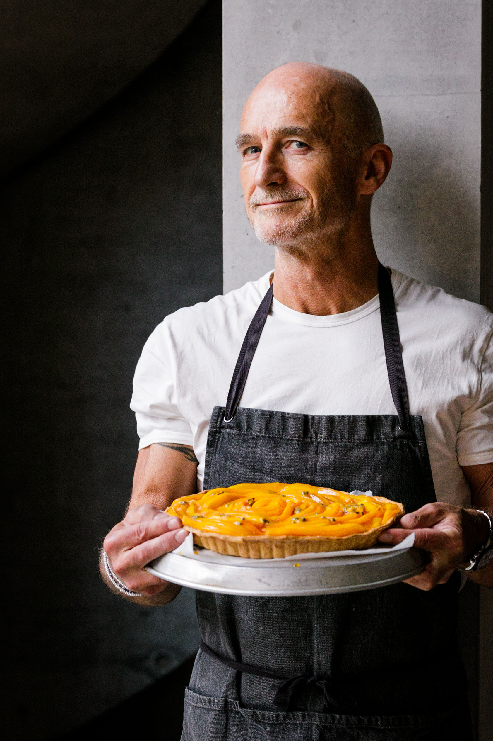 Mango Tarte mit Creme Bavarois und Passionsfrucht-Karamell Rezept 3

  