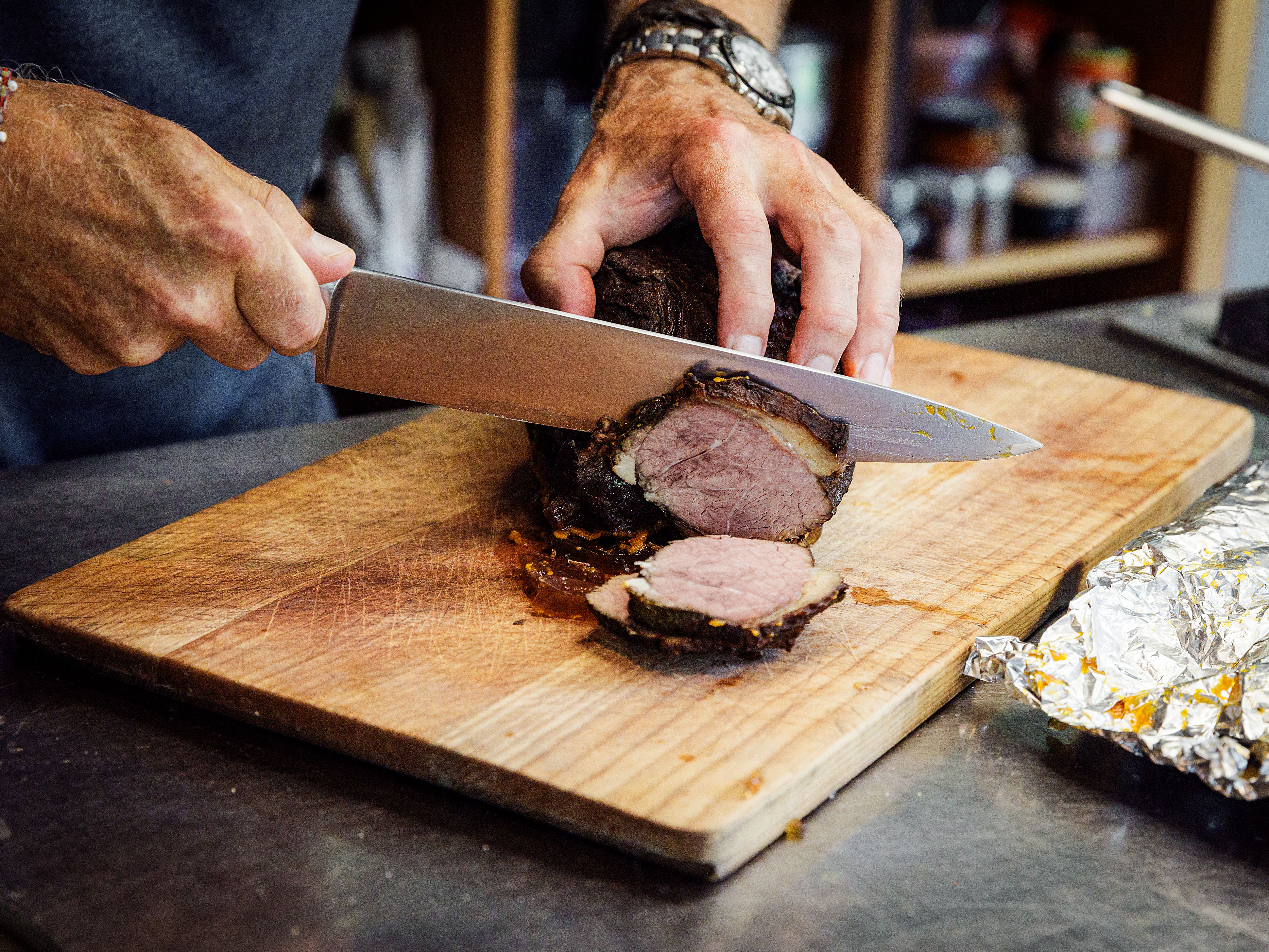 Schritt 3: Sauce für Brasato all'Amarone fertigstellen und anrichten