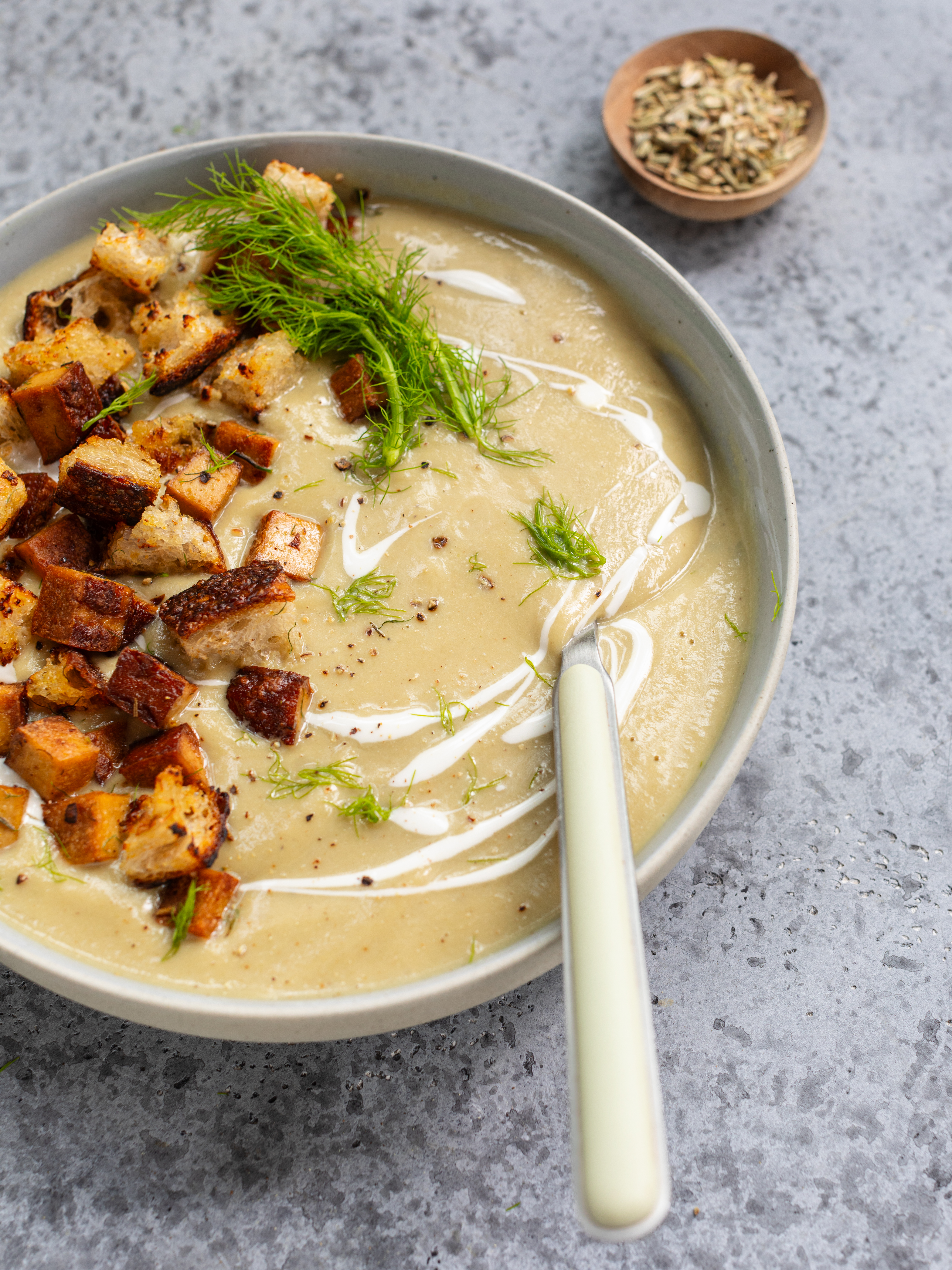 Cremige Blumenkohl-Fenchel Suppe 4