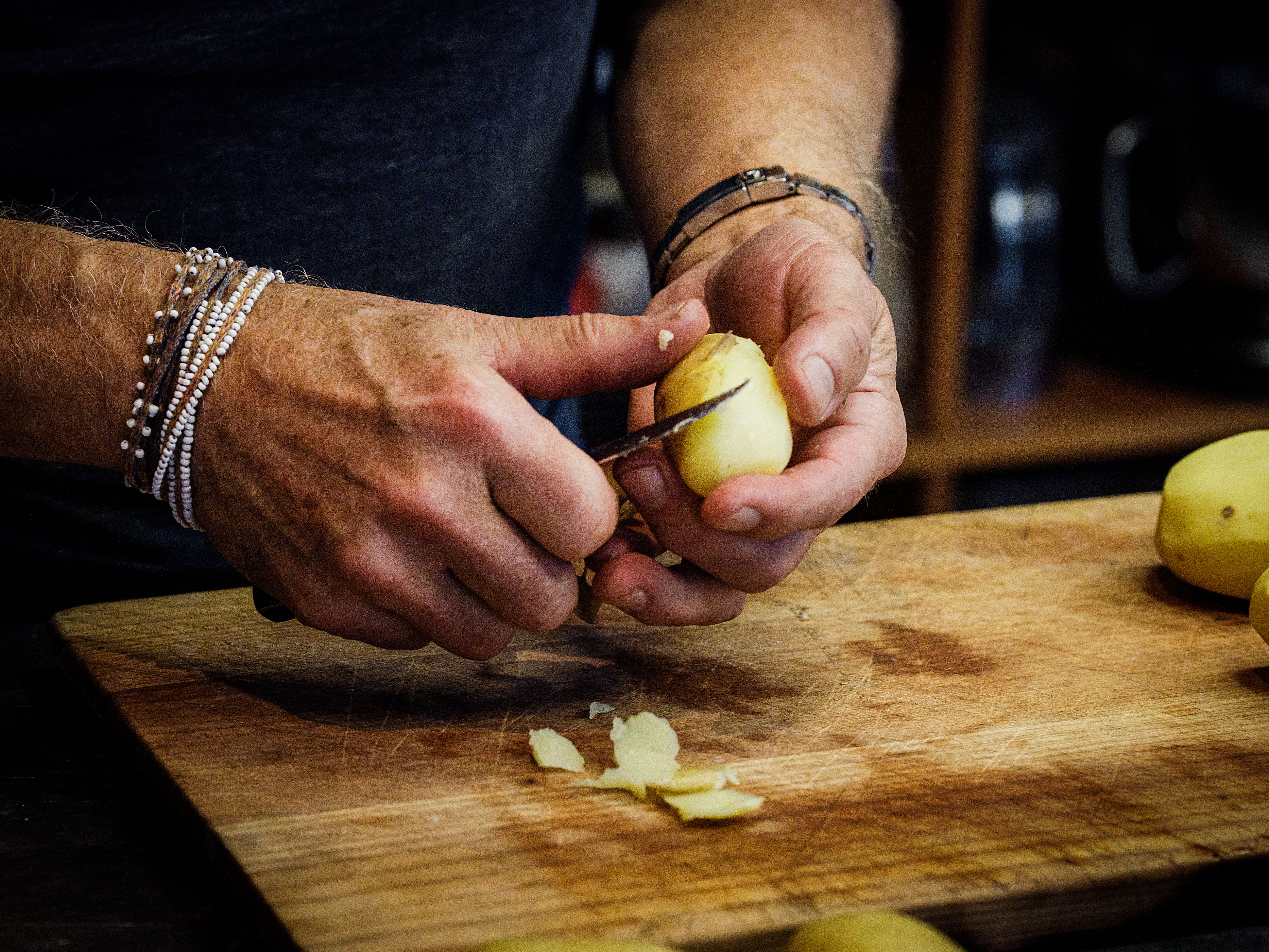 Schritt 2: Kartoffeln für Kartoffelsalat kochen und ziehen lassen