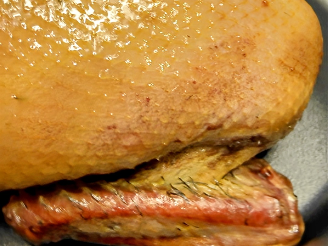 Schritt 1: Ente vorbereiten und langsam garen