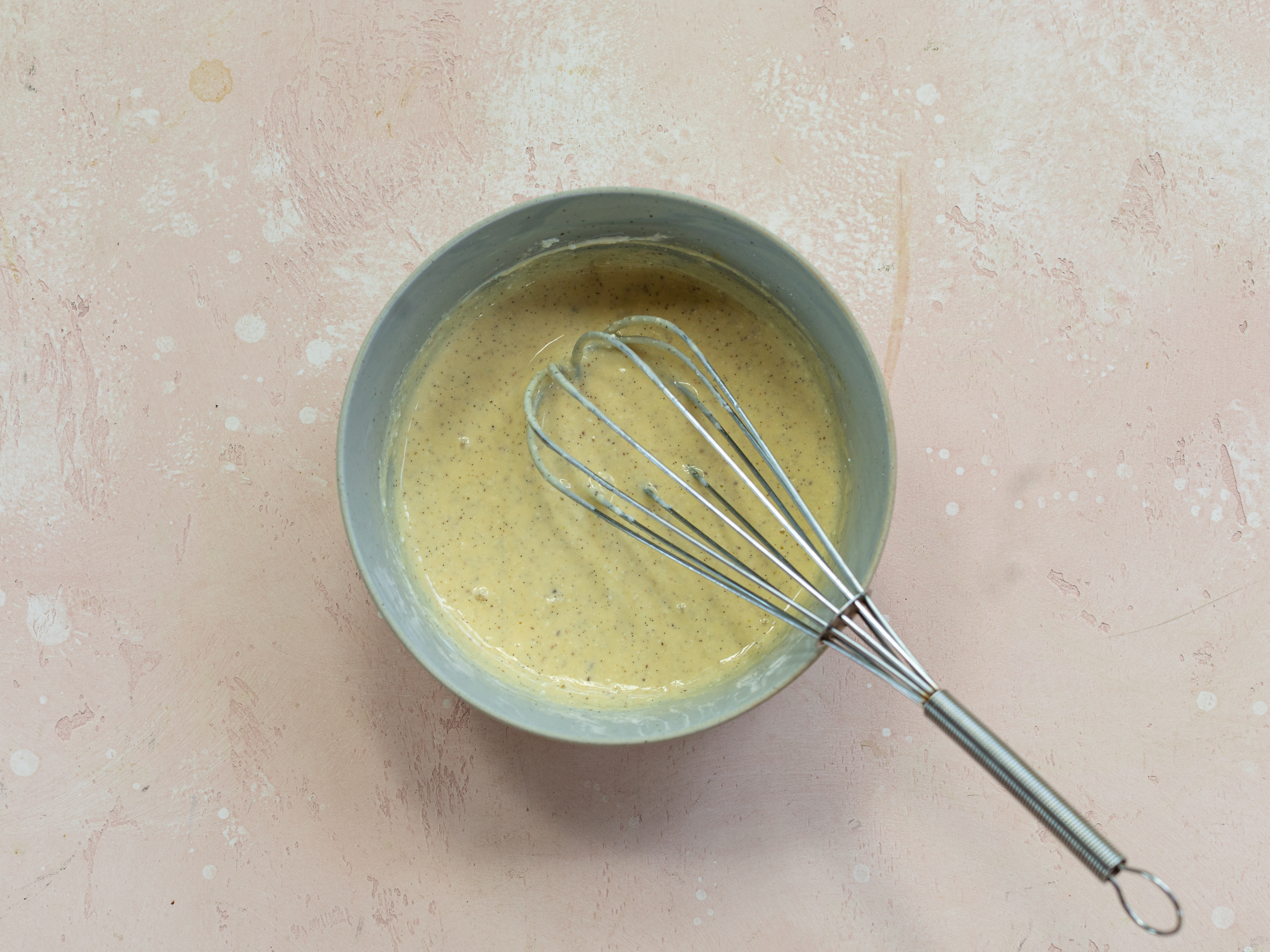 Schritt 2: Füllung für Blaubeer-Käsekuchen Muffins zubereiten  