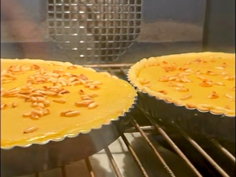 Schritt 2: Cremefüllung für Torta della Nonna zubereiten und kühlen