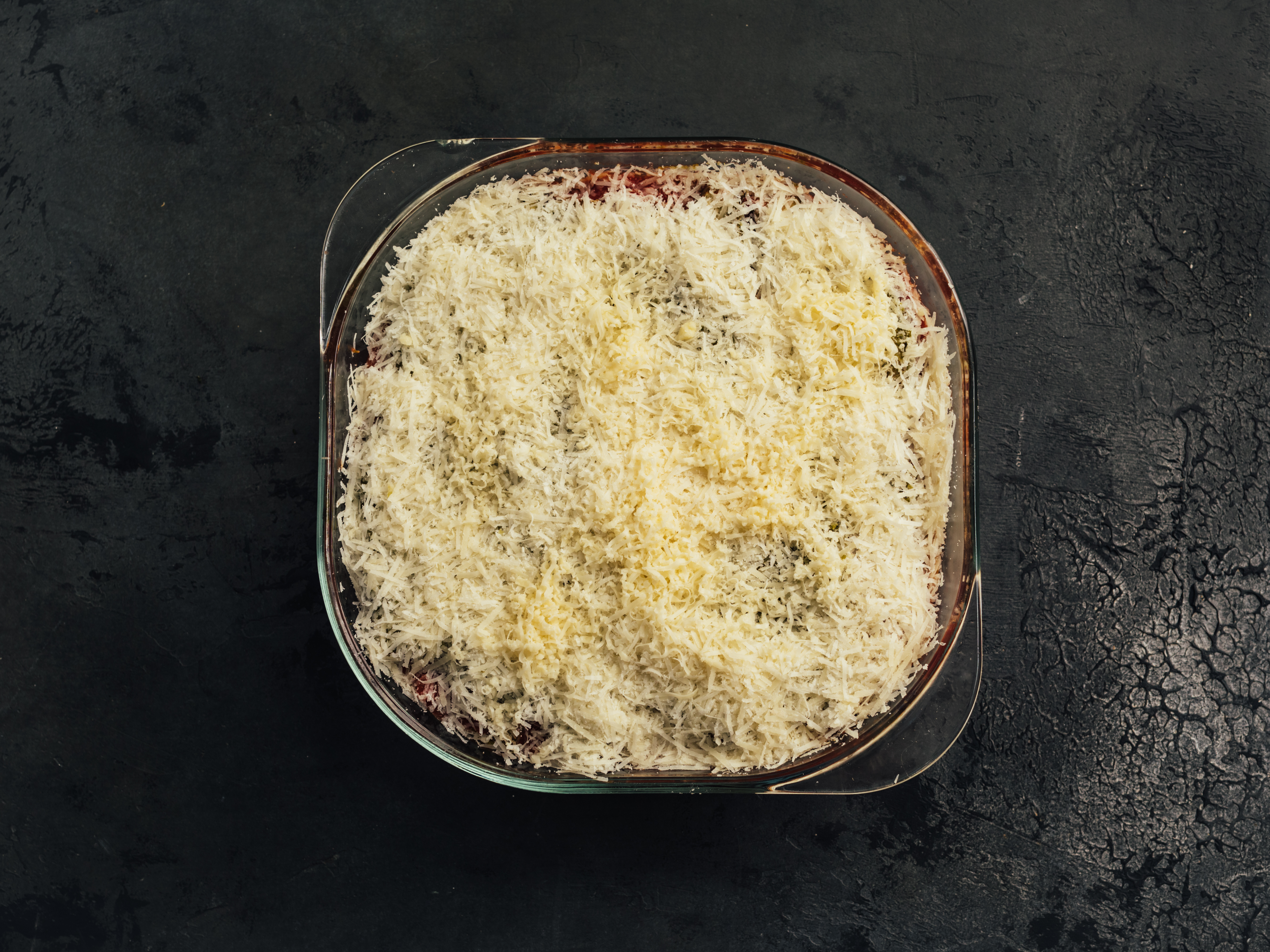 Schritt 3: Lasagne schichten und backen