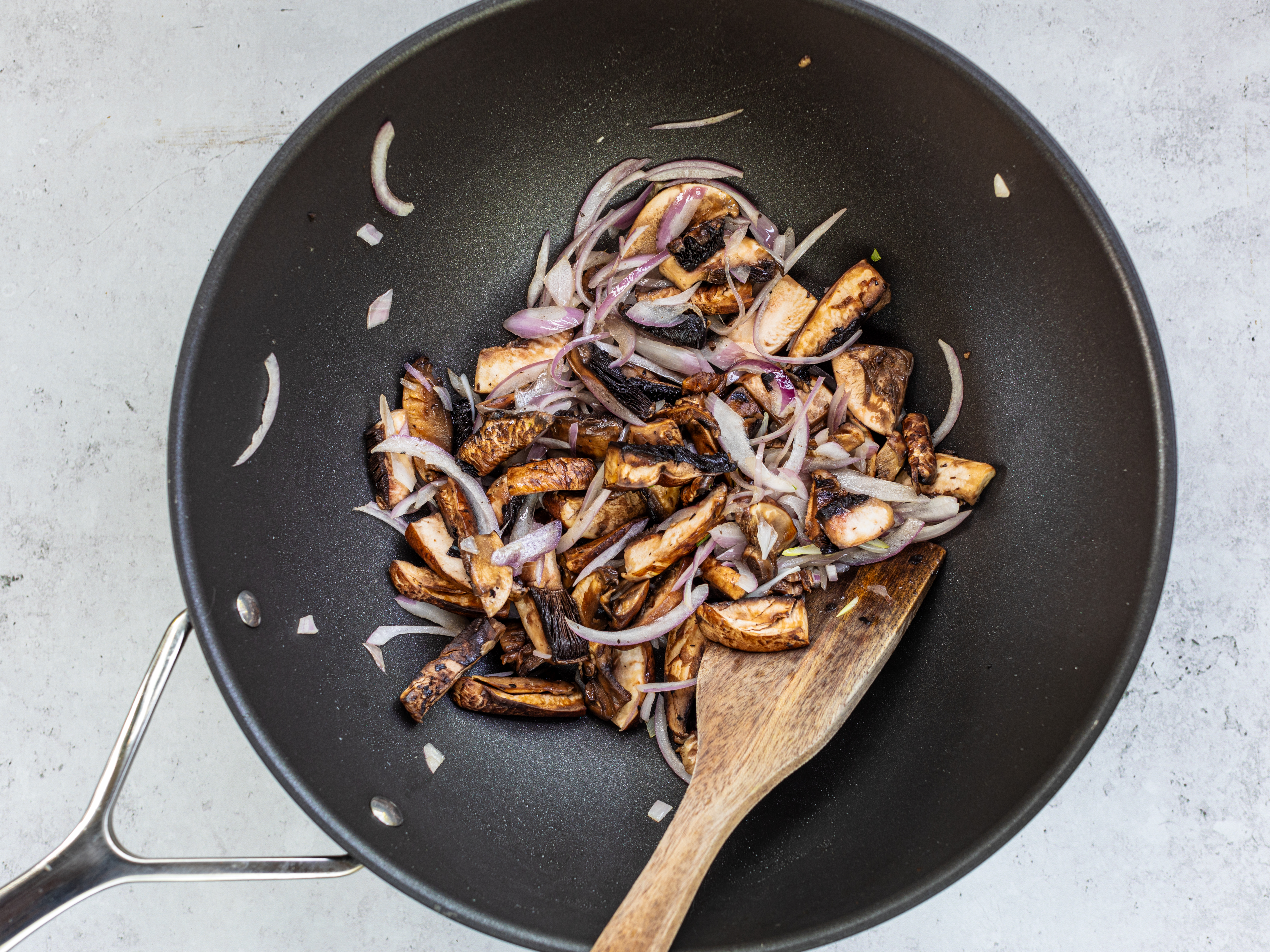 Schritt 4: Gemüse und Tempeh für Vegetarisches Bulgogi mit Reis anbraten 