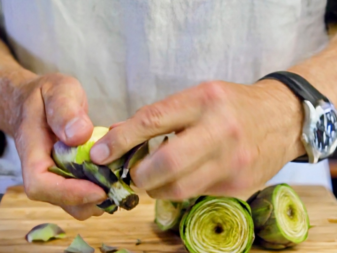 Schritt 2: Zubereitung der Artischocken für Artischocken Pilz Bruschetta  