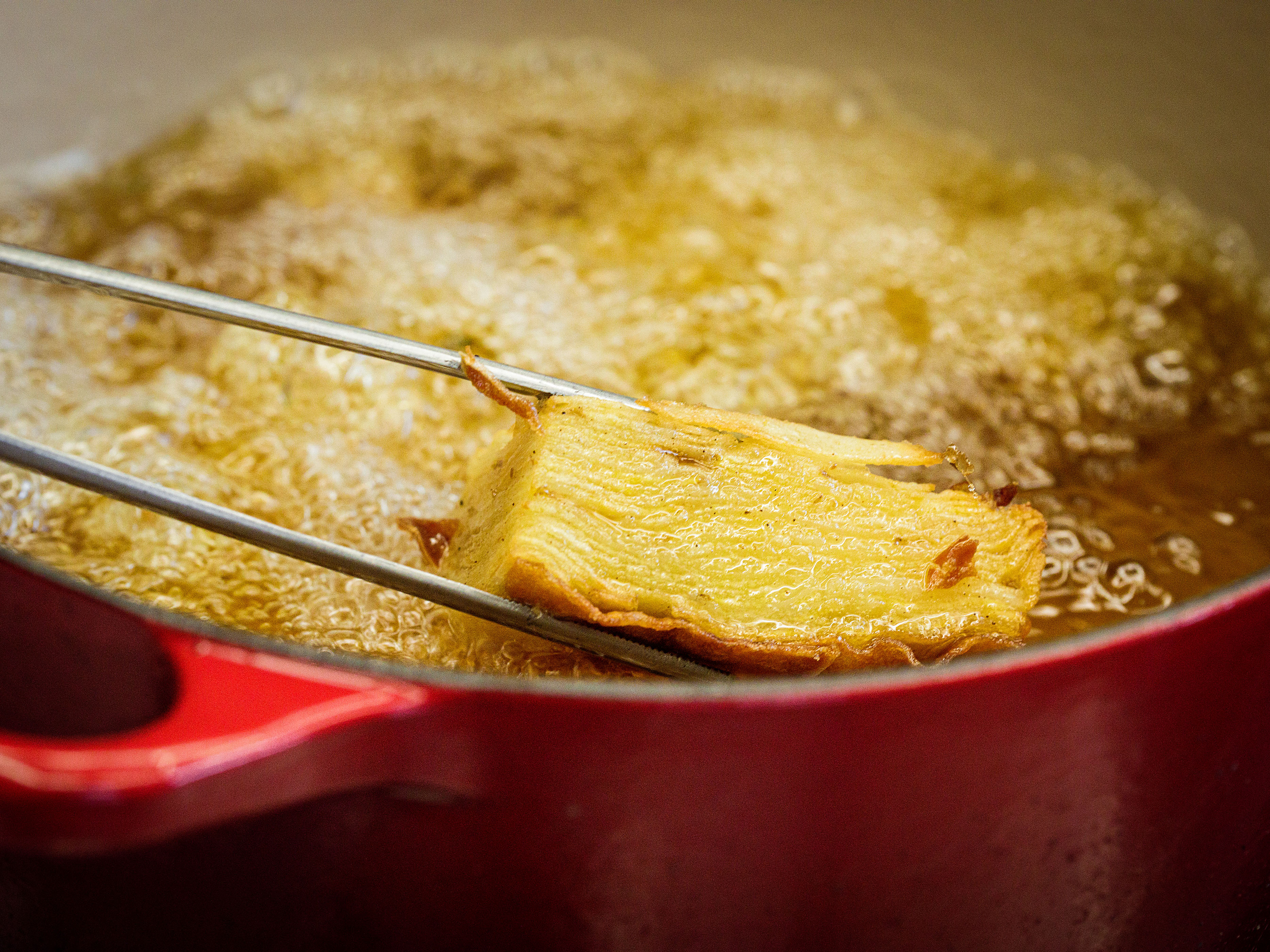 Schritt 4: Die Pavés in Bratbutter rundum knusprig braten