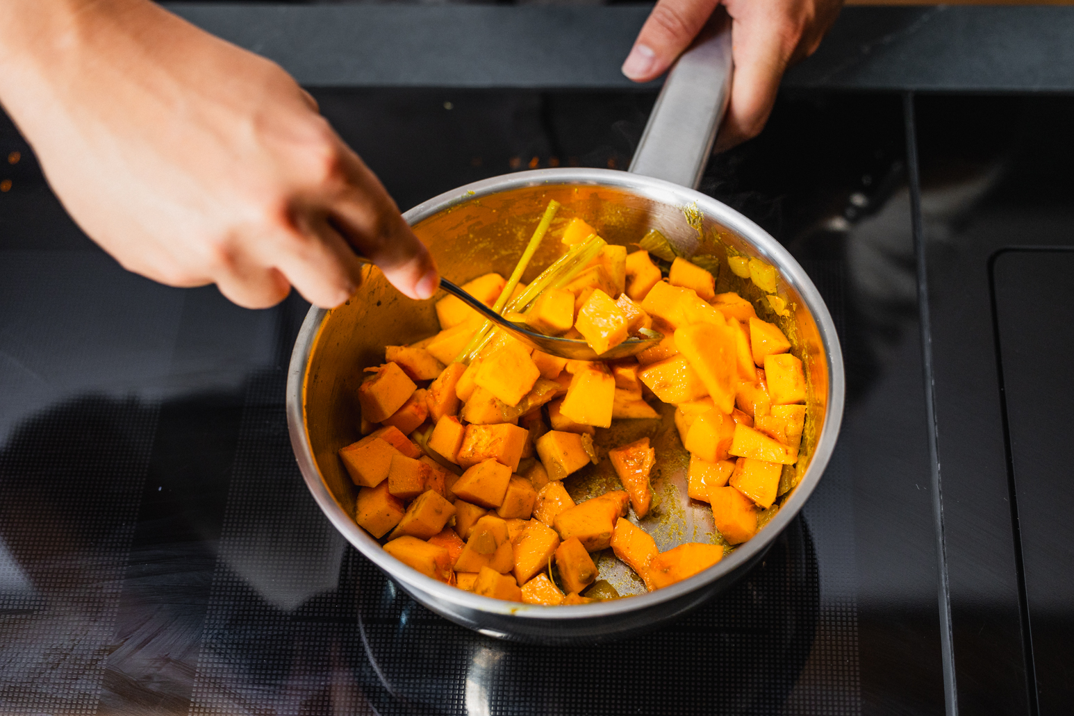 Schritt 1: Suppe ansetzten