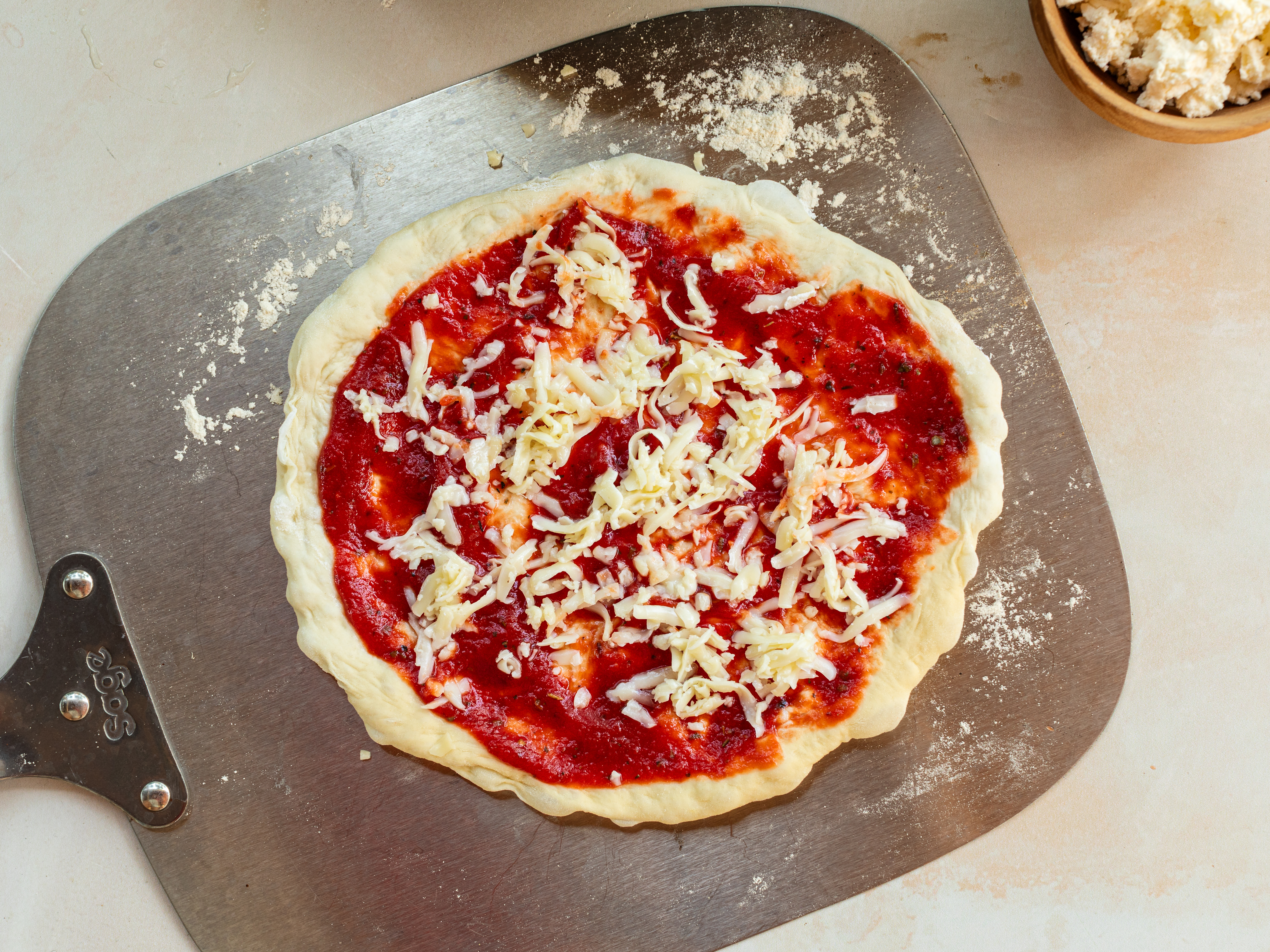 Schritt 3: Pizza belegen - Grüne Pizza