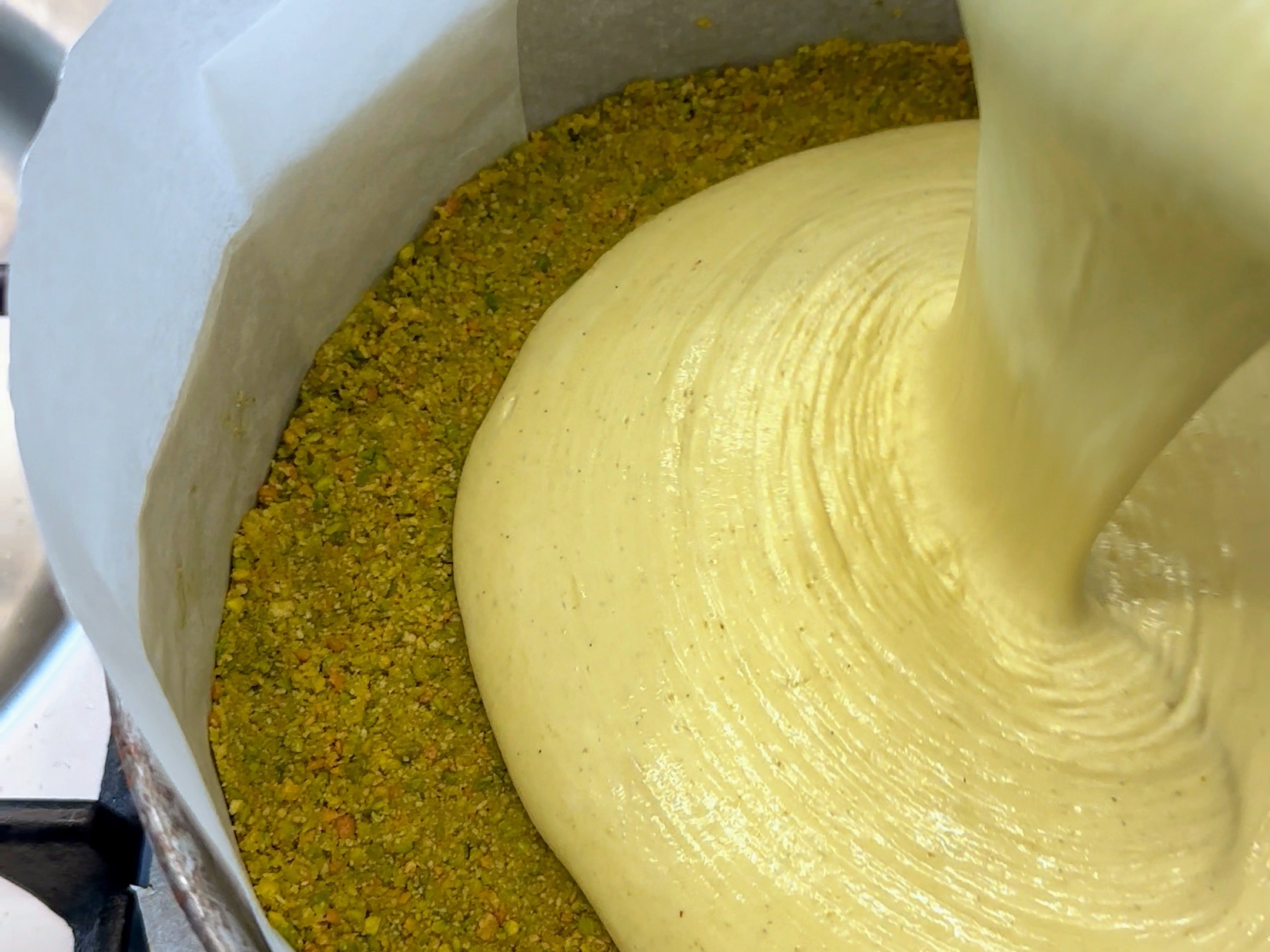 Schritt 4: Alle Zutaten fein mixen und in die Form füllen