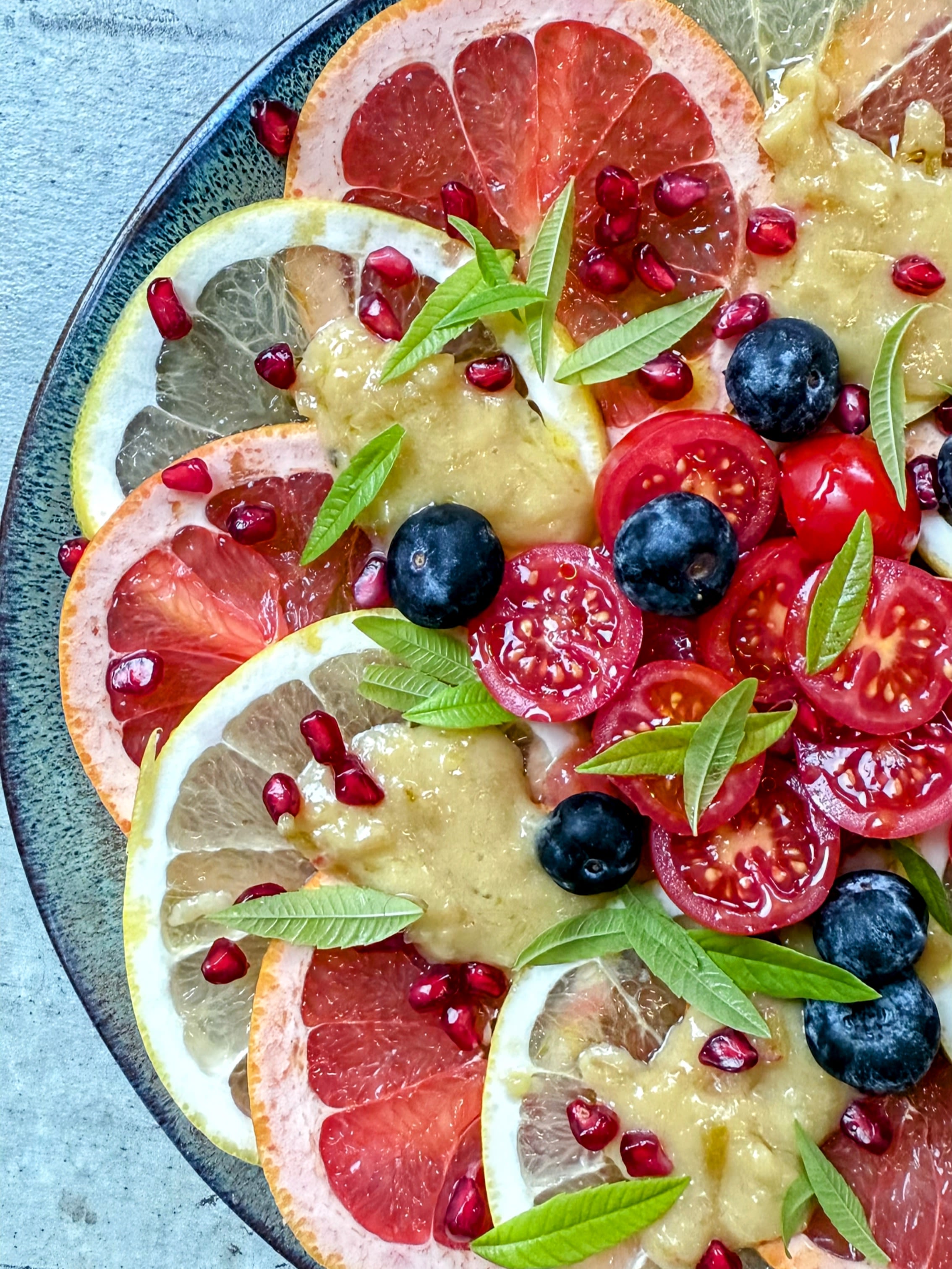 Grapefruit Carpaccio mit spicy Zitrus-Dressing Rezept 2