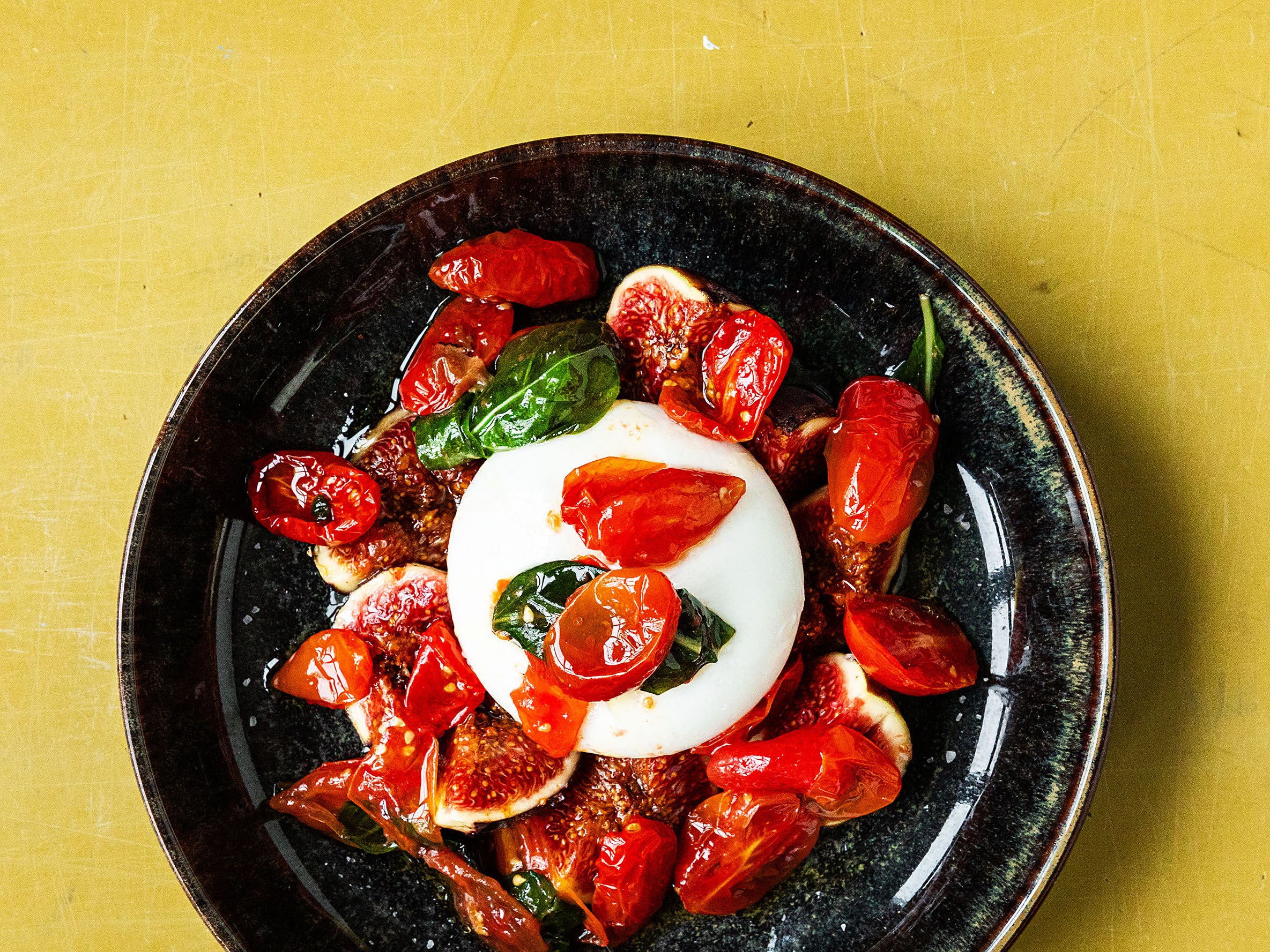 Burrata mit Feigen und Rösttomaten Rezept