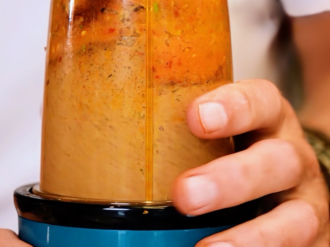 Schritt 2: Gewürzpaste für Lammhaxen Thai style zubereiten und köcheln lassen