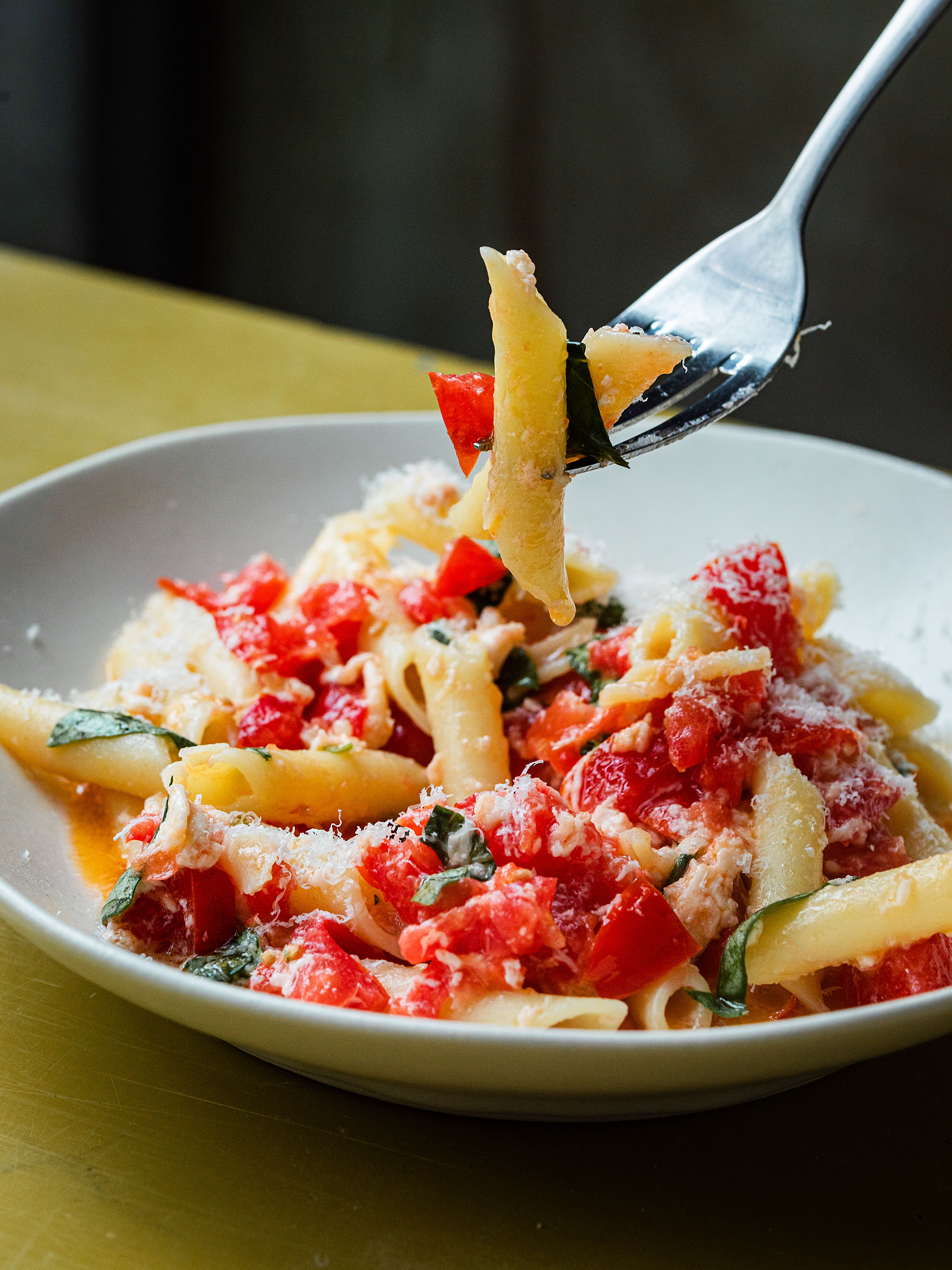 Penne alla caprese Rezept