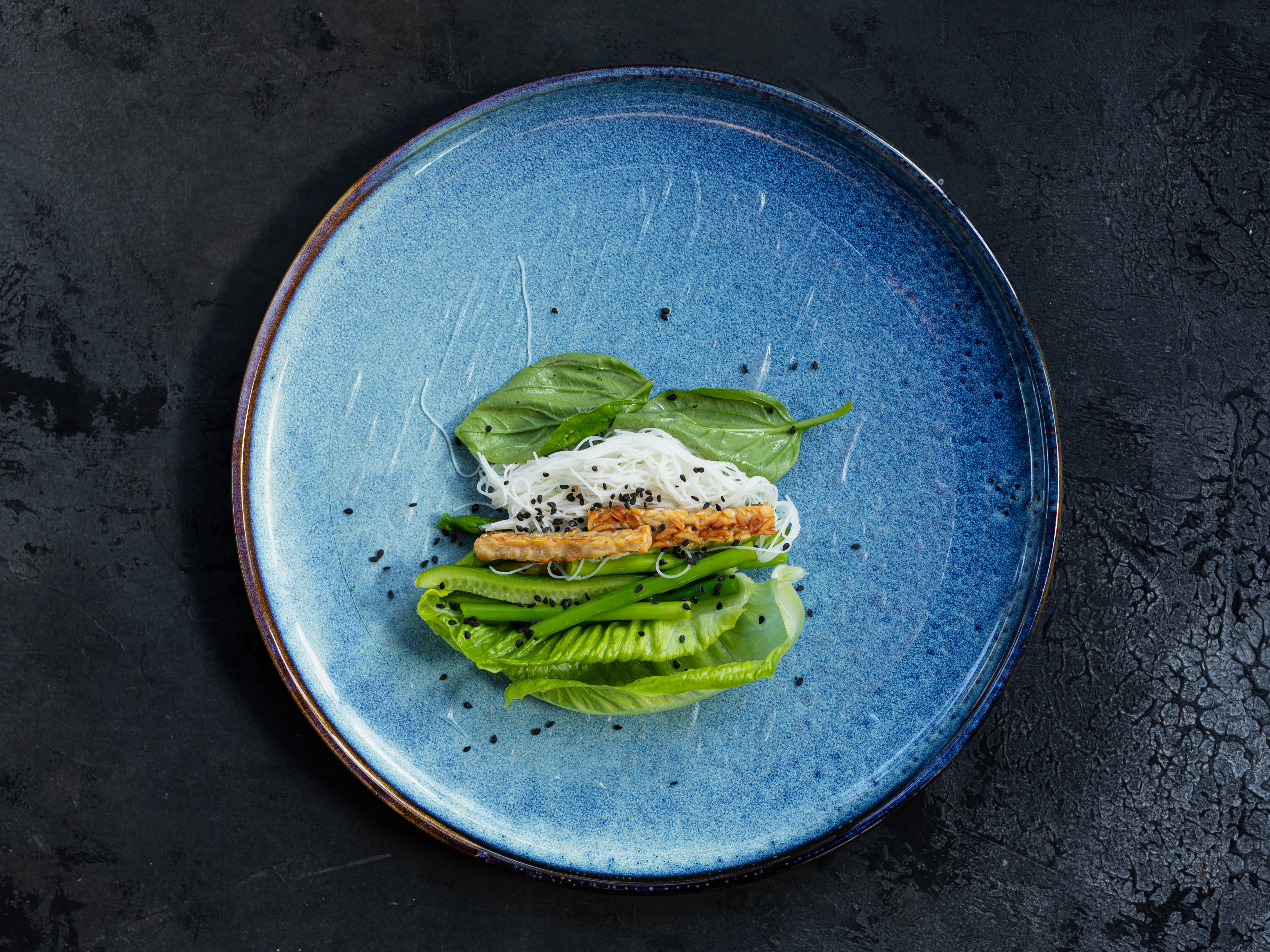 Schritt 6: Grüne Sommerrollen füllen