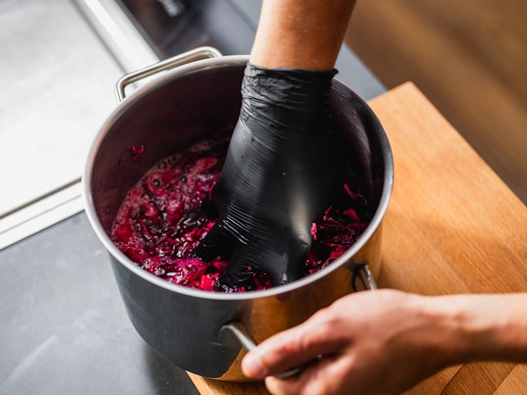 Schritt 1: Zutaten vorbereiten & marinieren Schritt 1: Zutaten vorbereiten & marinieren