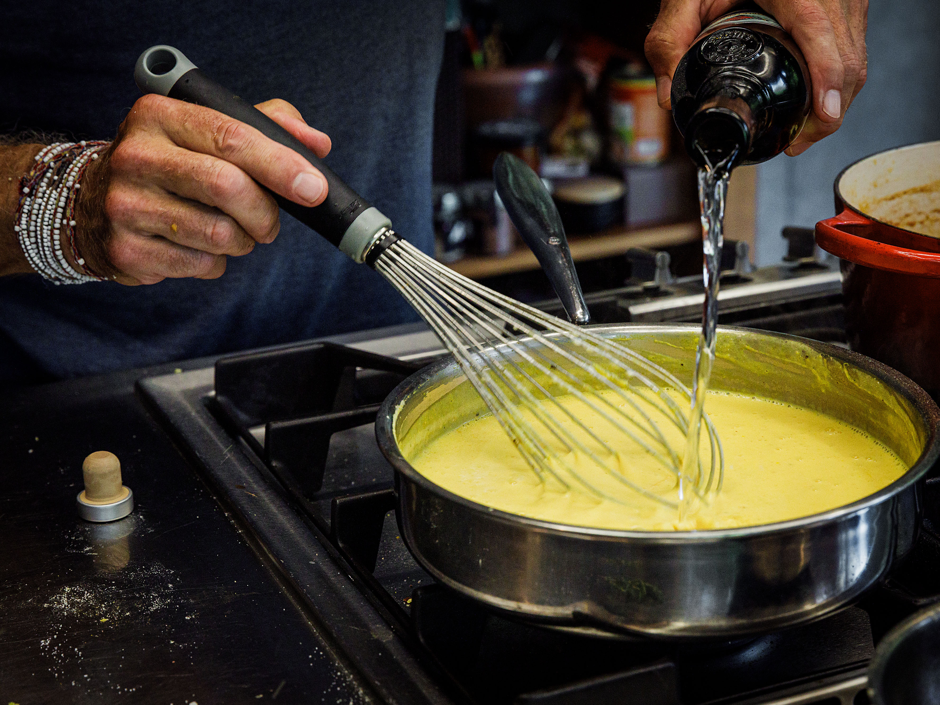Schritt 3: Kürbis-Mascarpone-Suppe mit Absinth abschmecken