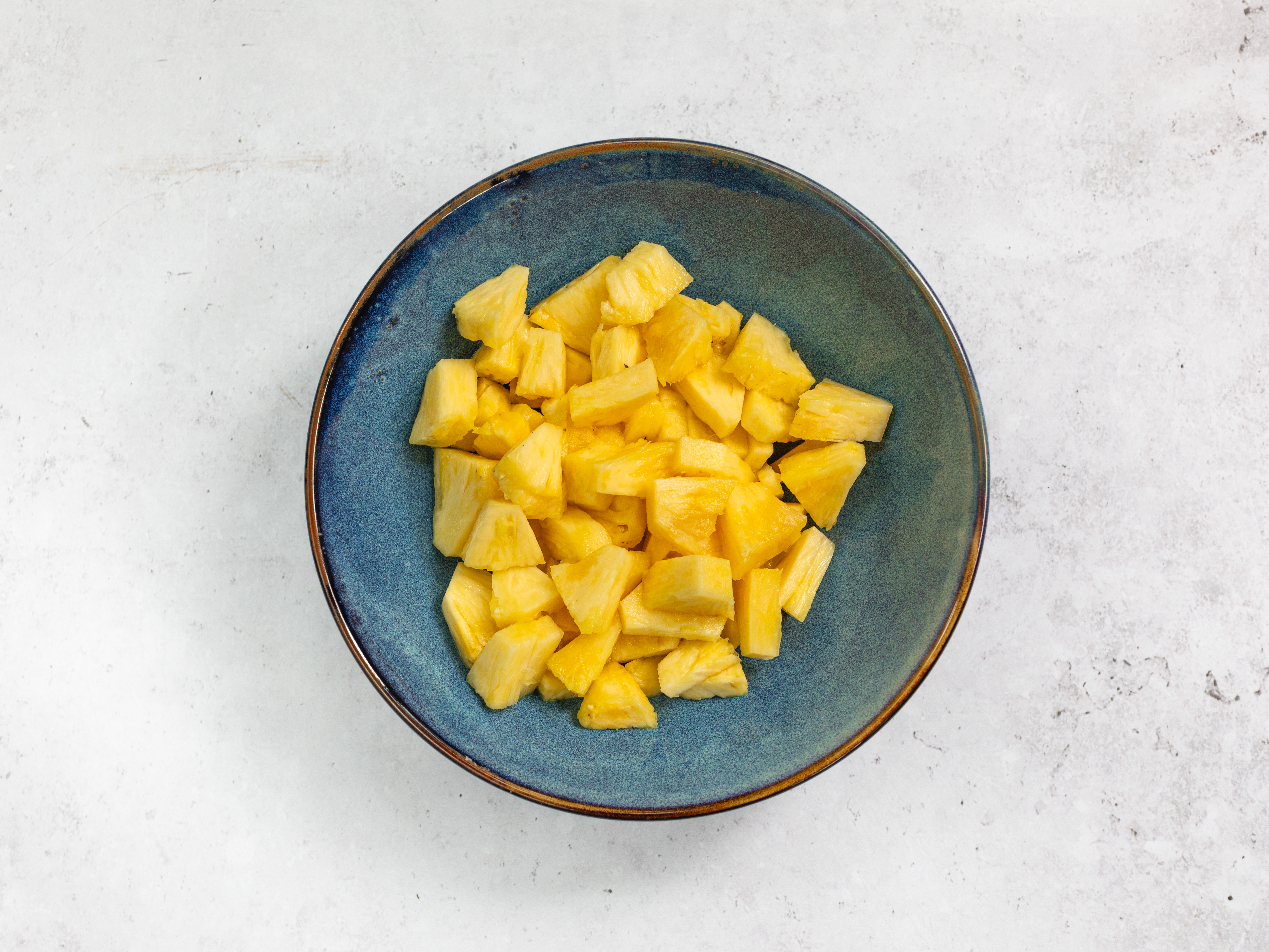 Schritt 2: Ananas für Süssen Polenta-Kokos Pudding karamellisieren 