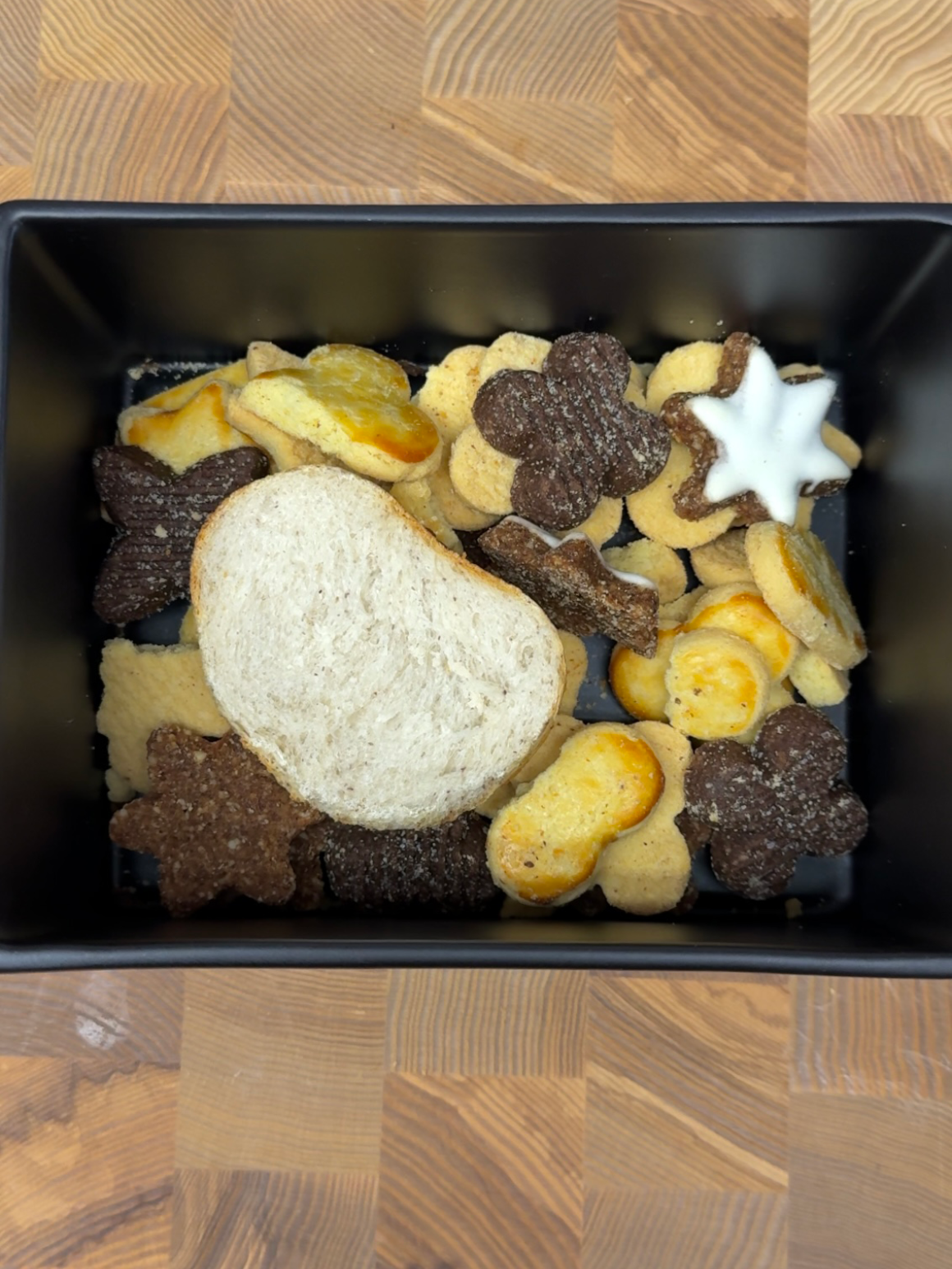 Kitchen Hack Harte Guetzli Brot Dose