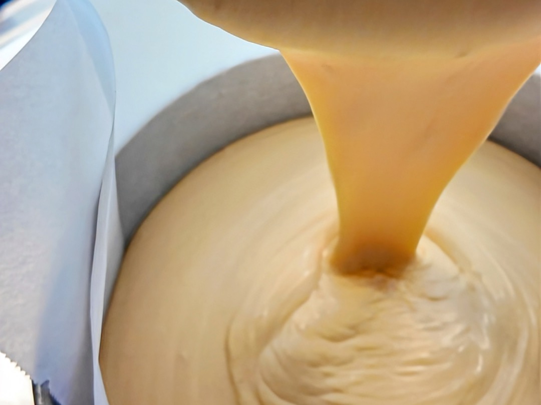 Schritt 3: Basken-Kürbis Cheesecake backen und fertigstellen