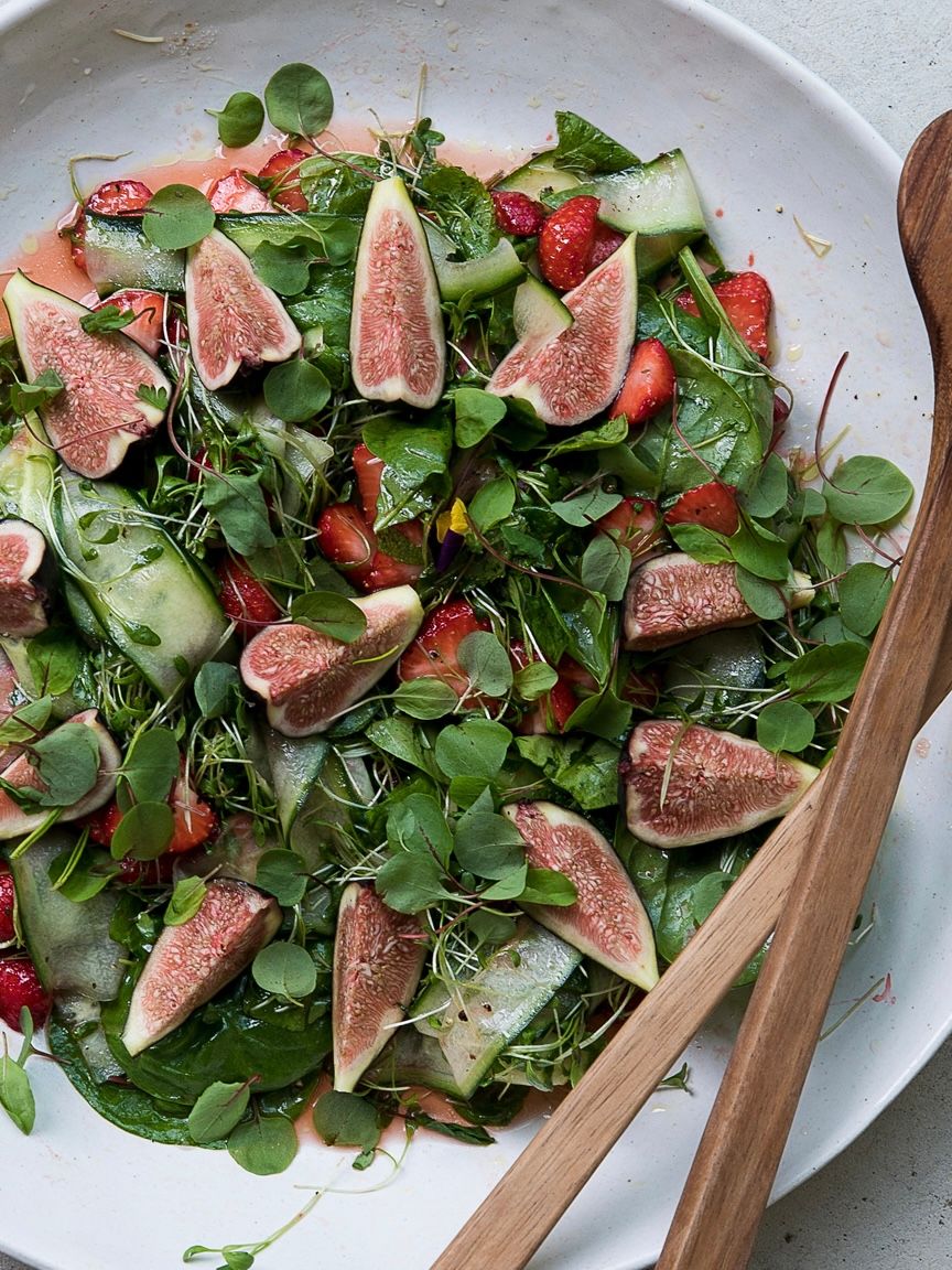 Erdbeer-Feigensalat mit Gurke und Brunnenkresse Rezept