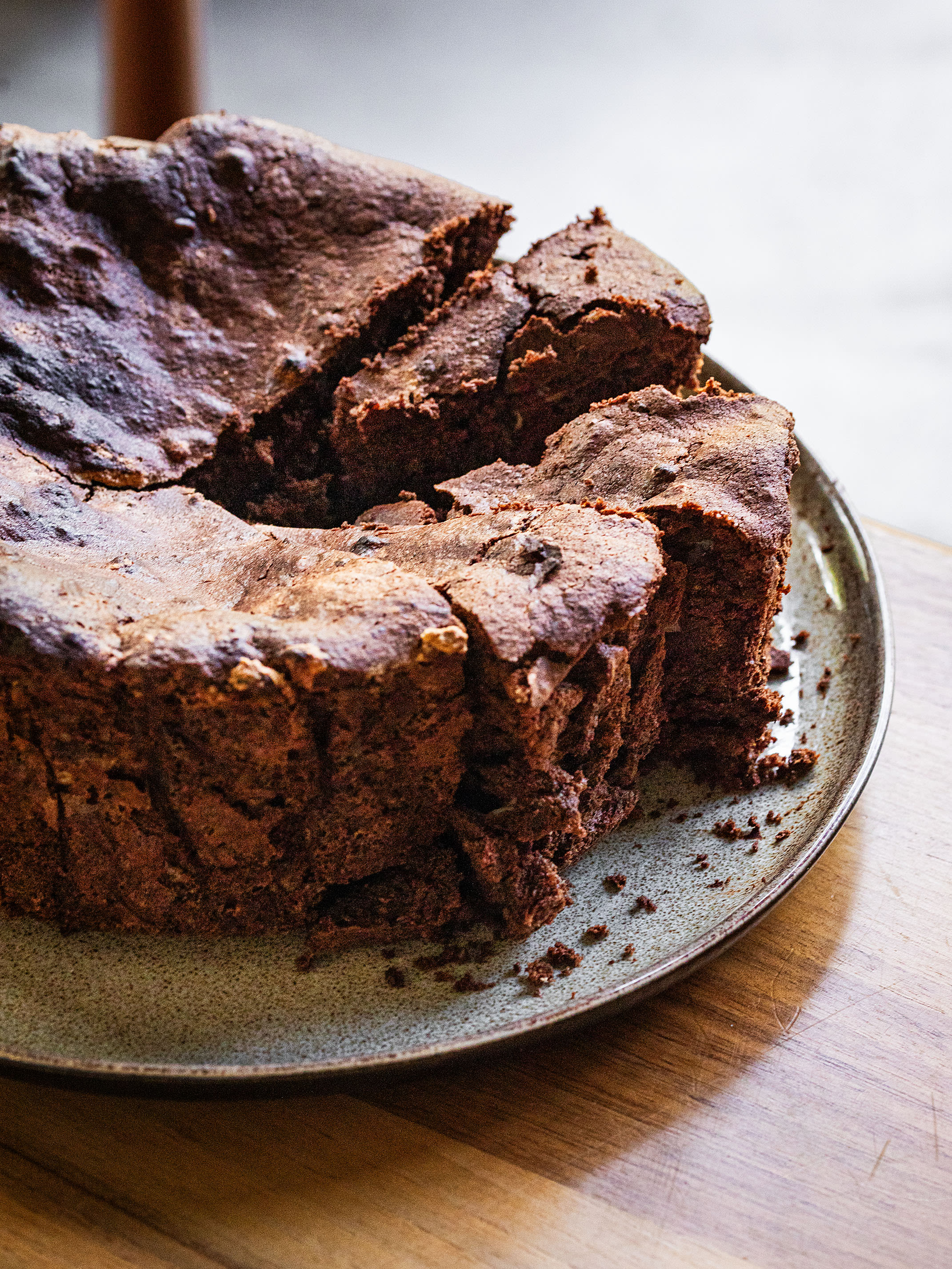 Glutenfreier Schoko-Haselnuss-Buttermilch-Kuchen Rezept