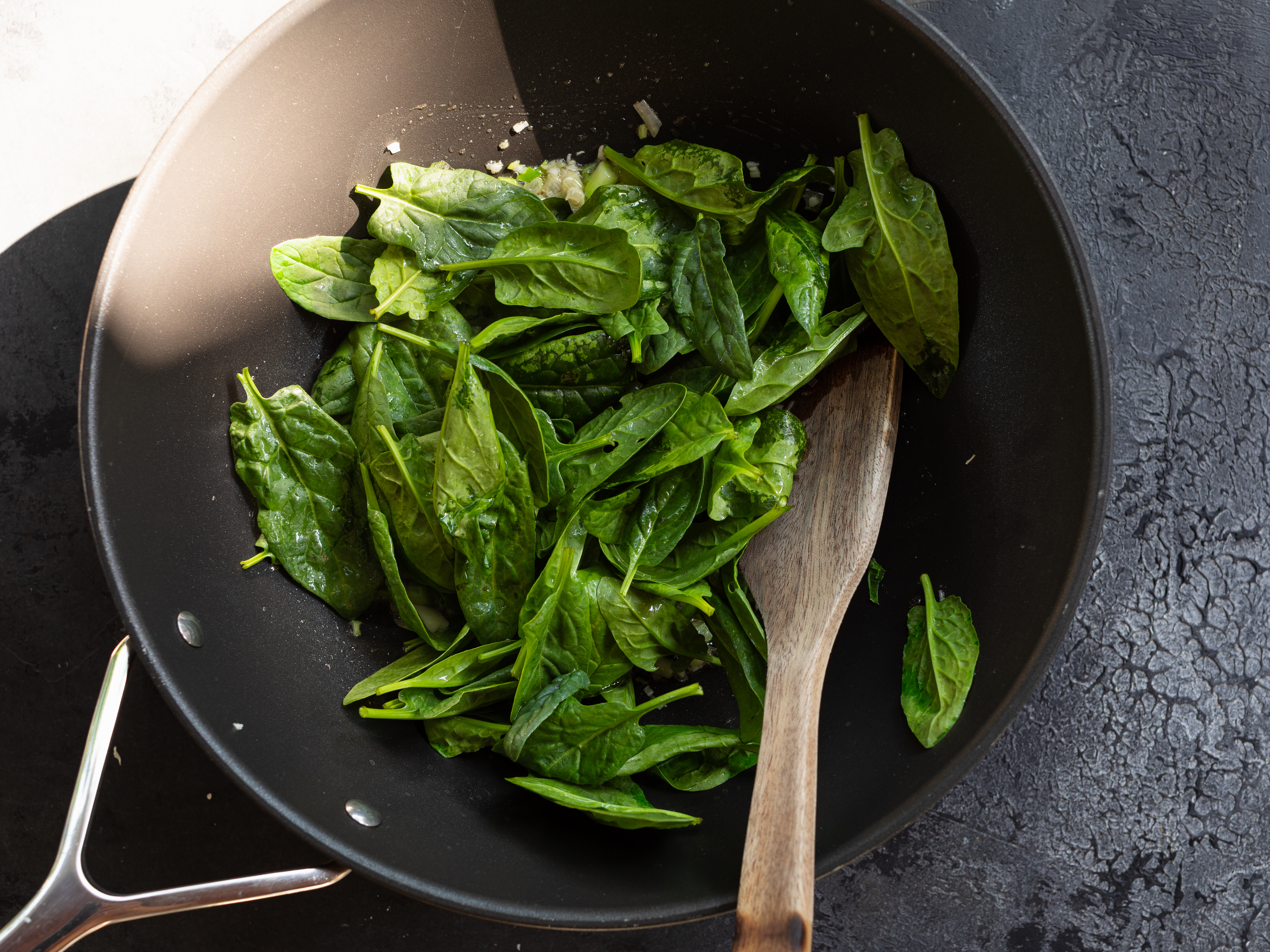 Schritt 4: Asiatische Scherennudeln  und Sosse zubereiten