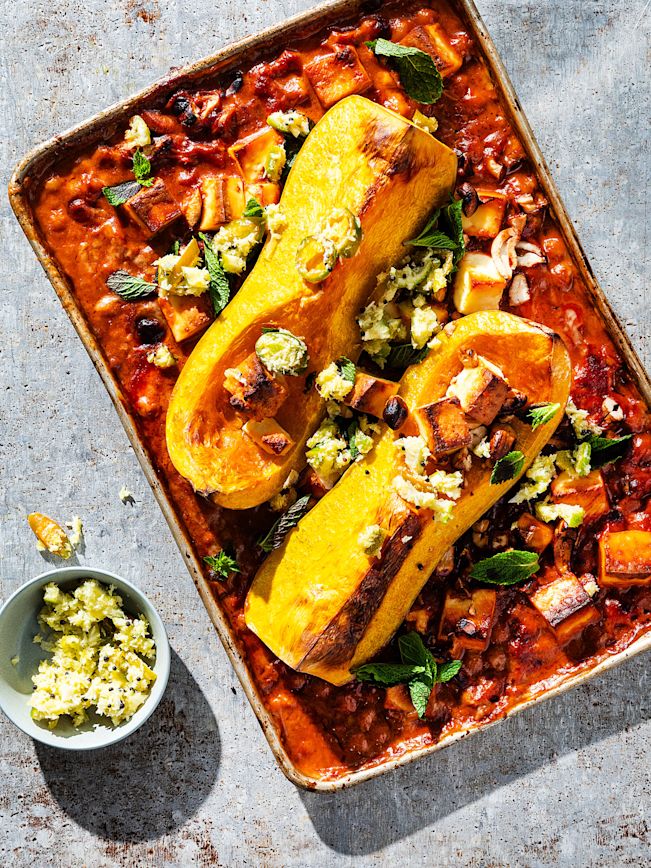 Kürbis-Kichererbsen-Curry mit Paneer und Sambal Rezept Kürbis-Kichererbsen-Curry mit Paneer und Sambal Rezept